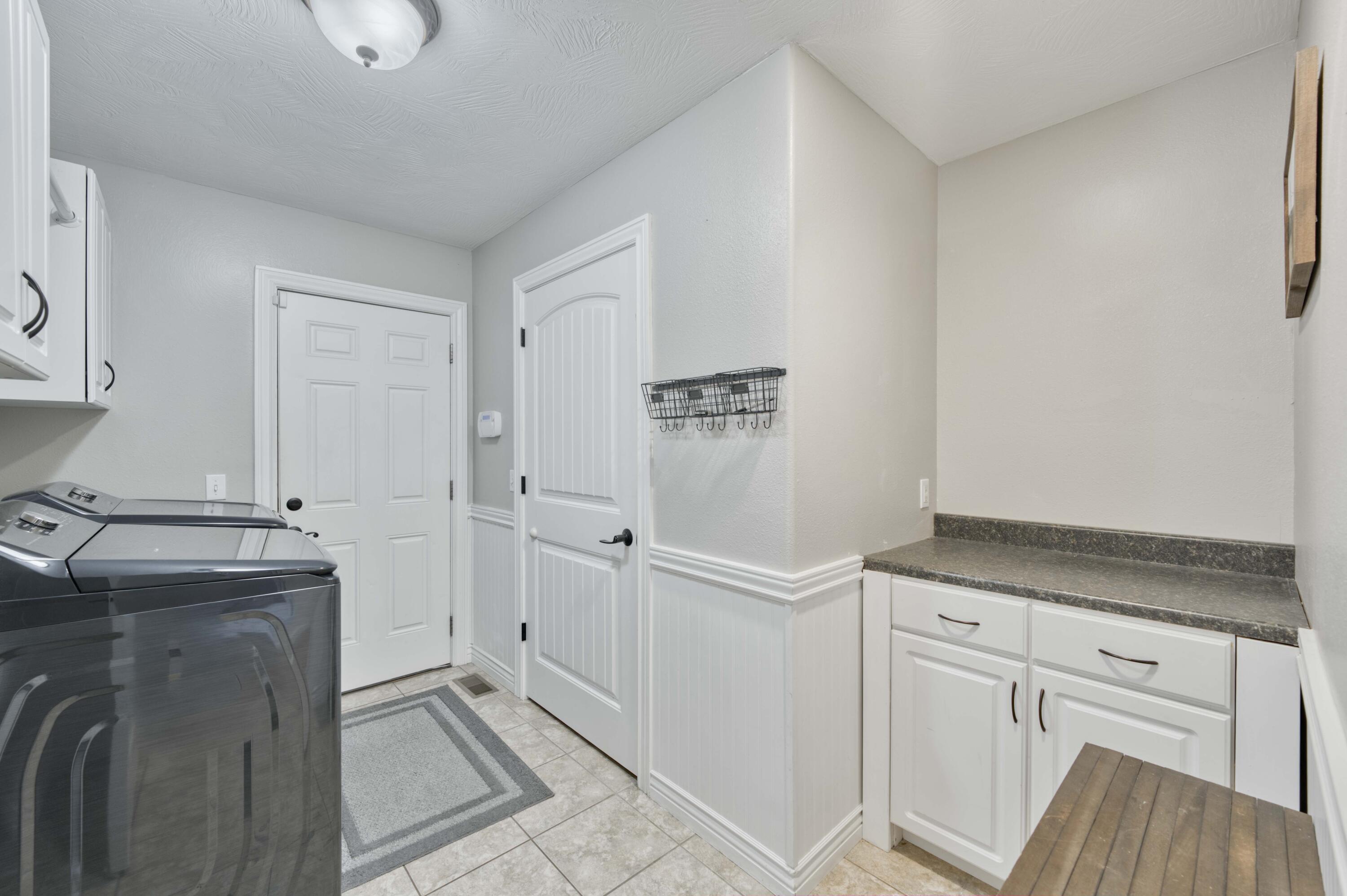 604 North Lincoln Court Property Photo 25