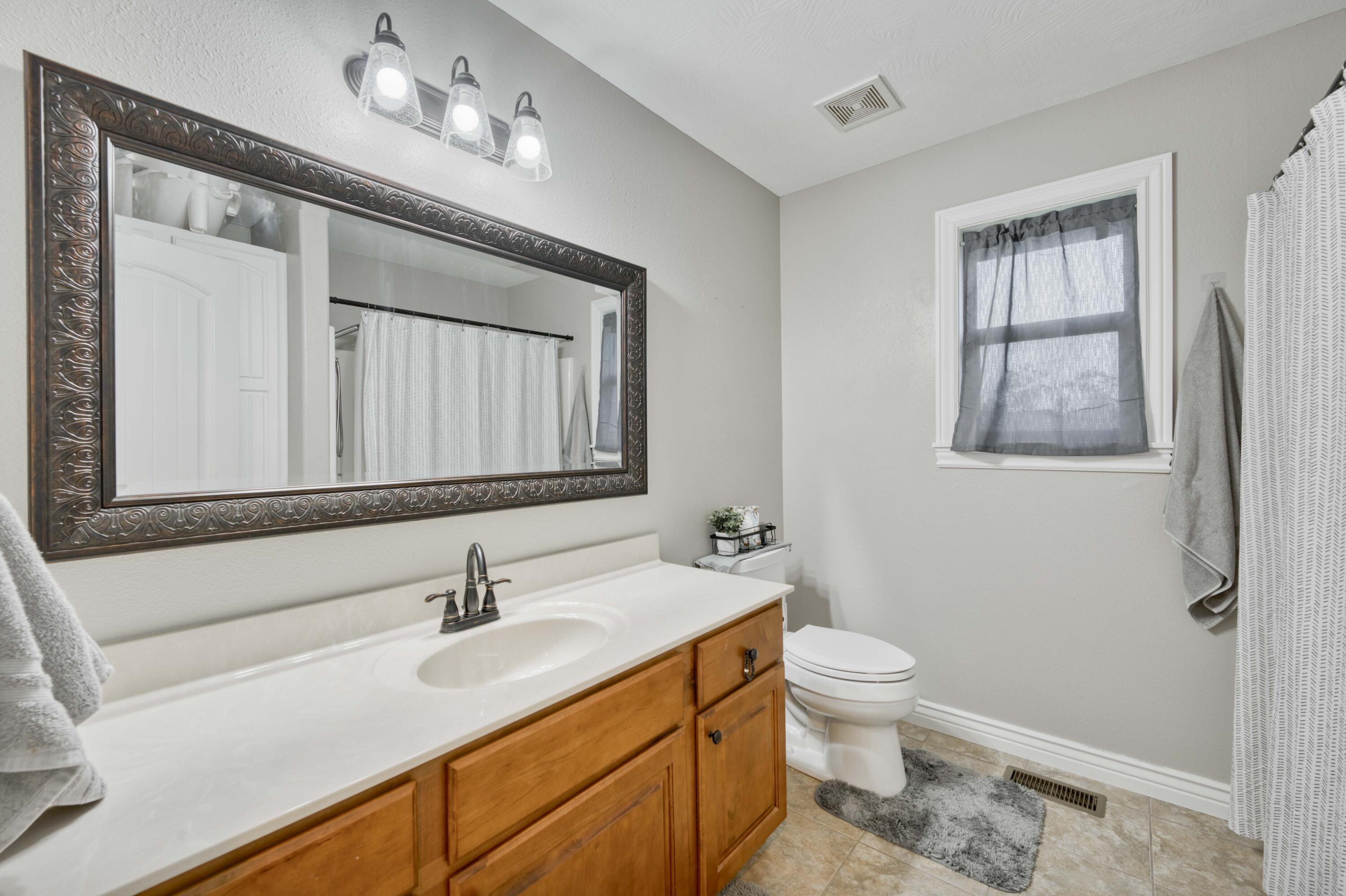 604 North Lincoln Court Property Photo 30