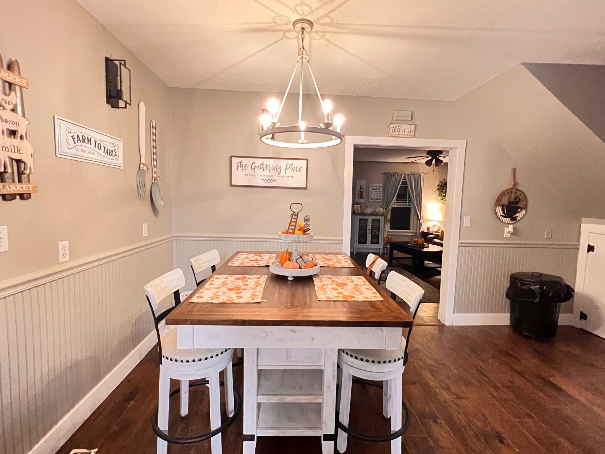 115 West 2nd Street Property Photo 9