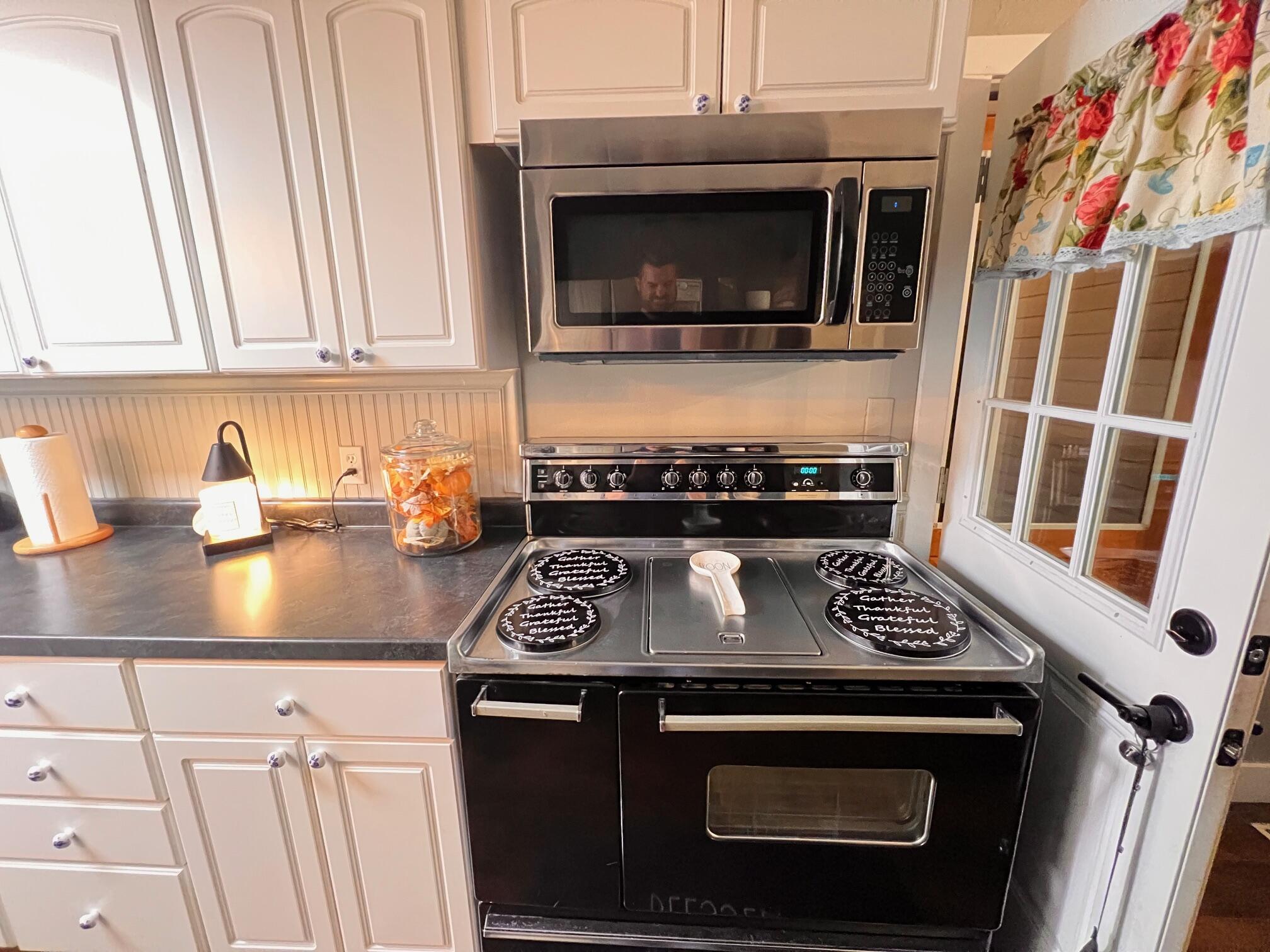 115 West 2nd Street Property Photo 10