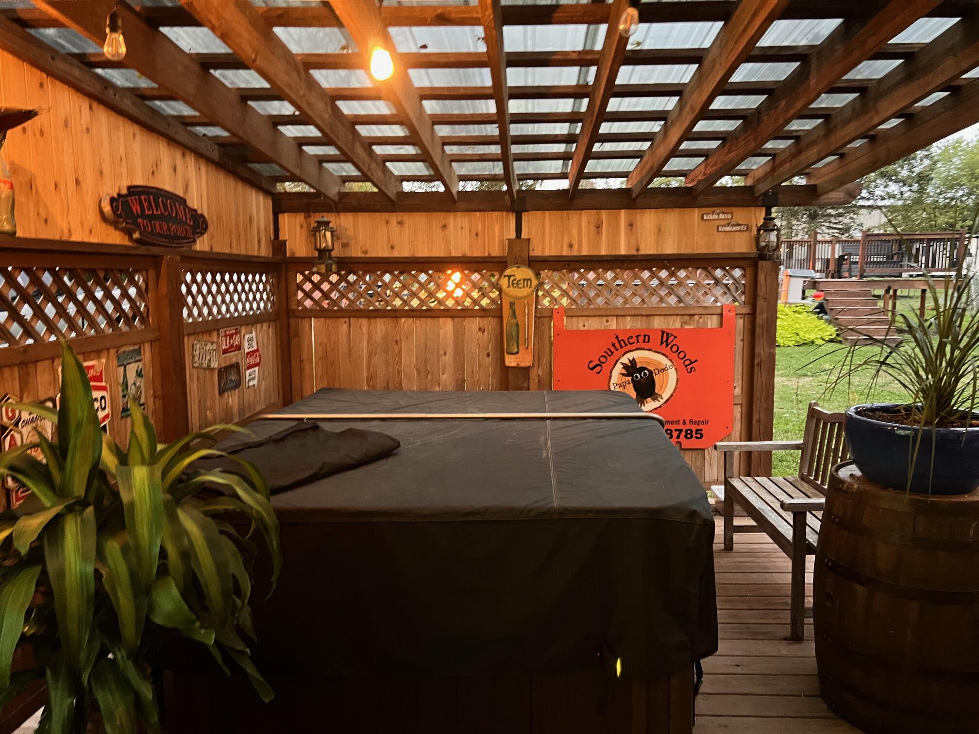 115 West 2nd Street Property Photo 38