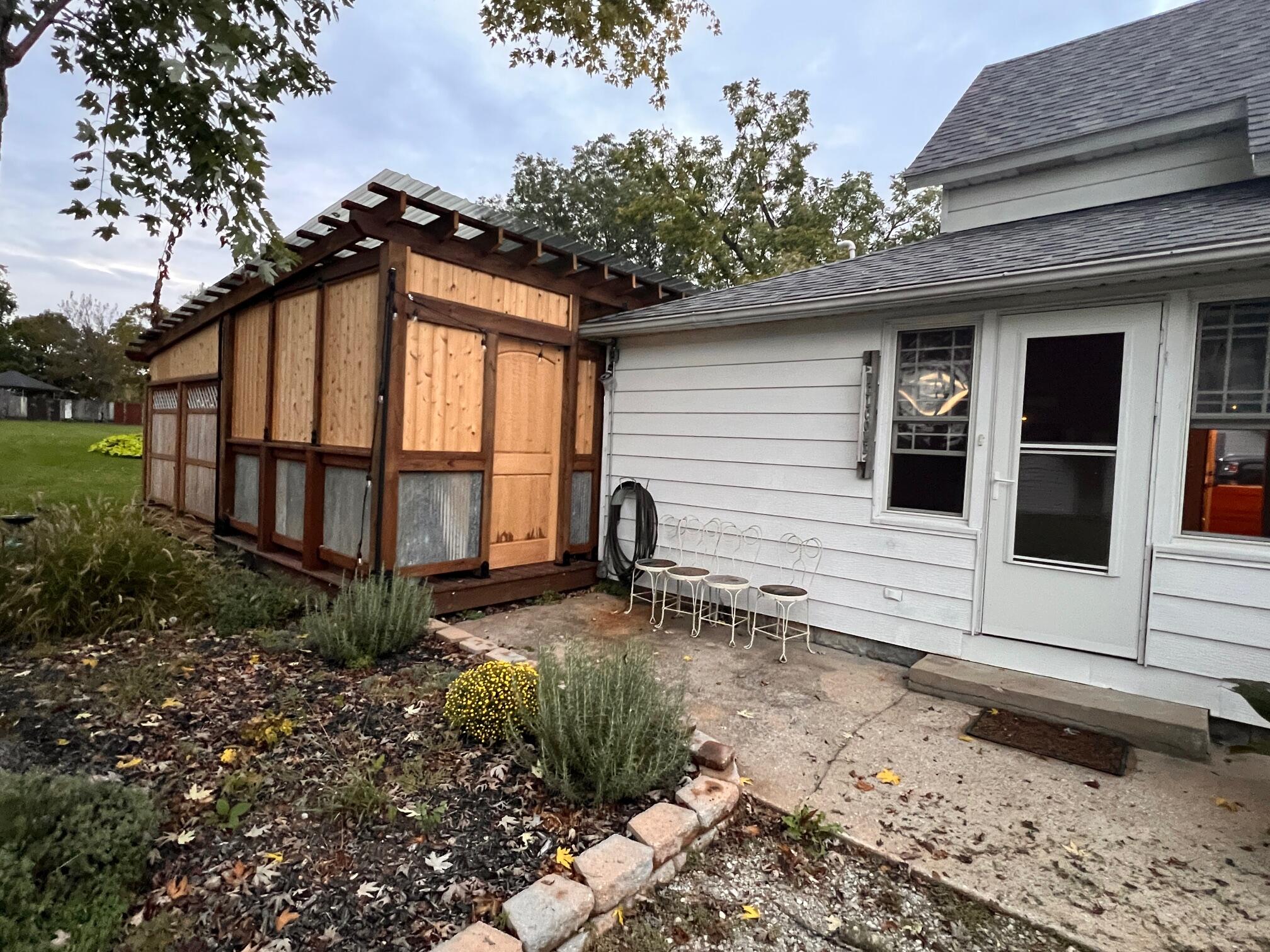 115 West 2nd Street Property Photo 41