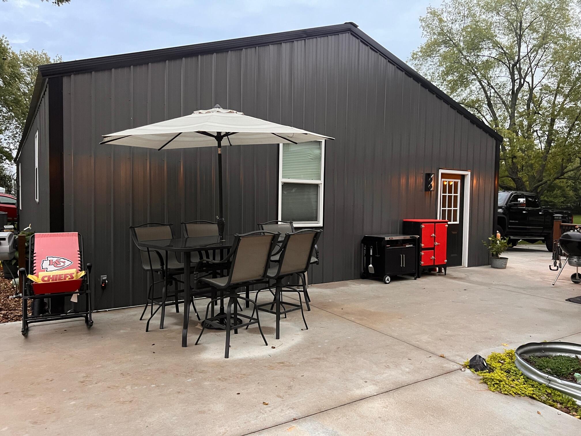 115 West 2nd Street Property Photo 48