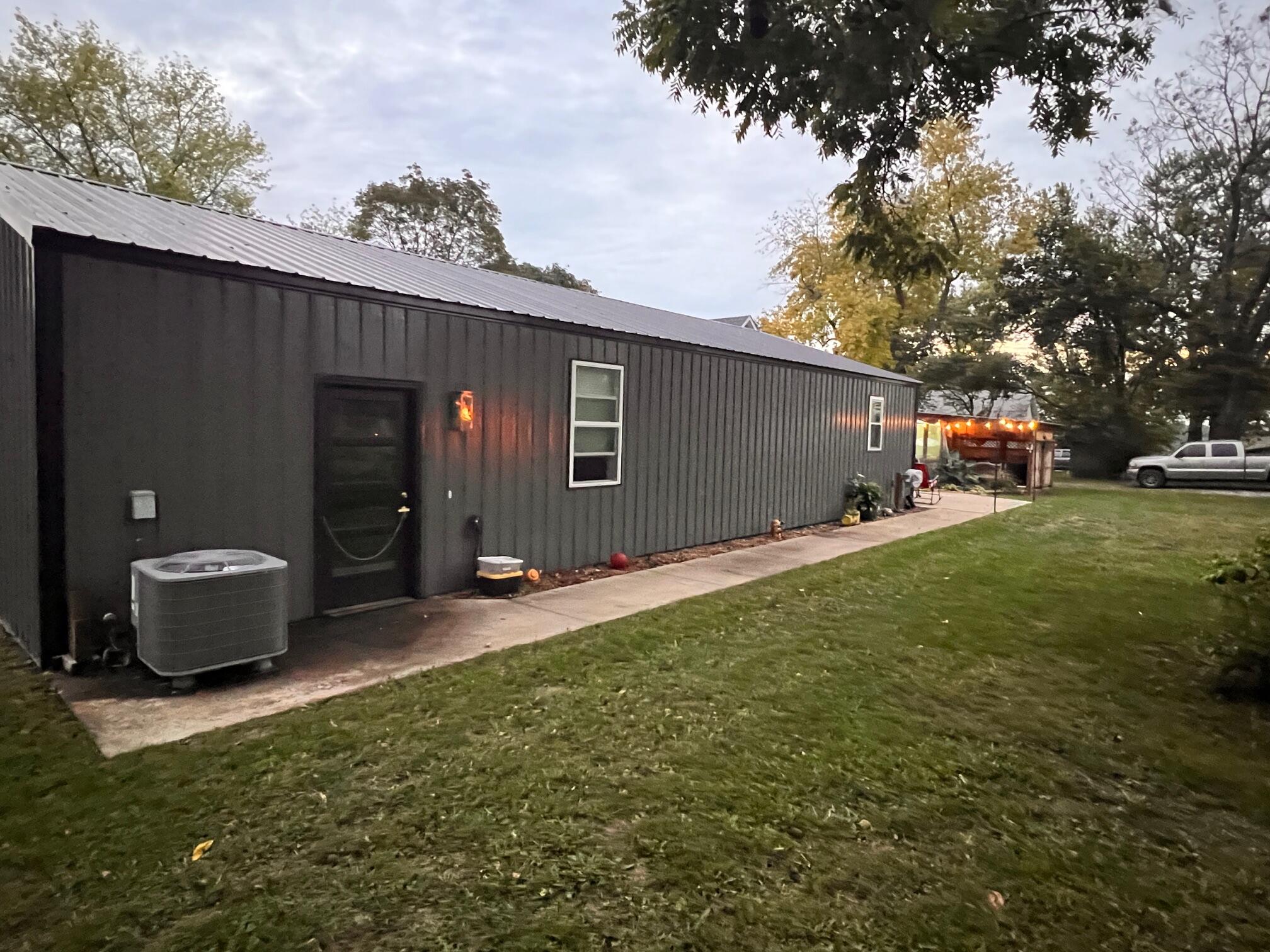 115 West 2nd Street Property Photo 53