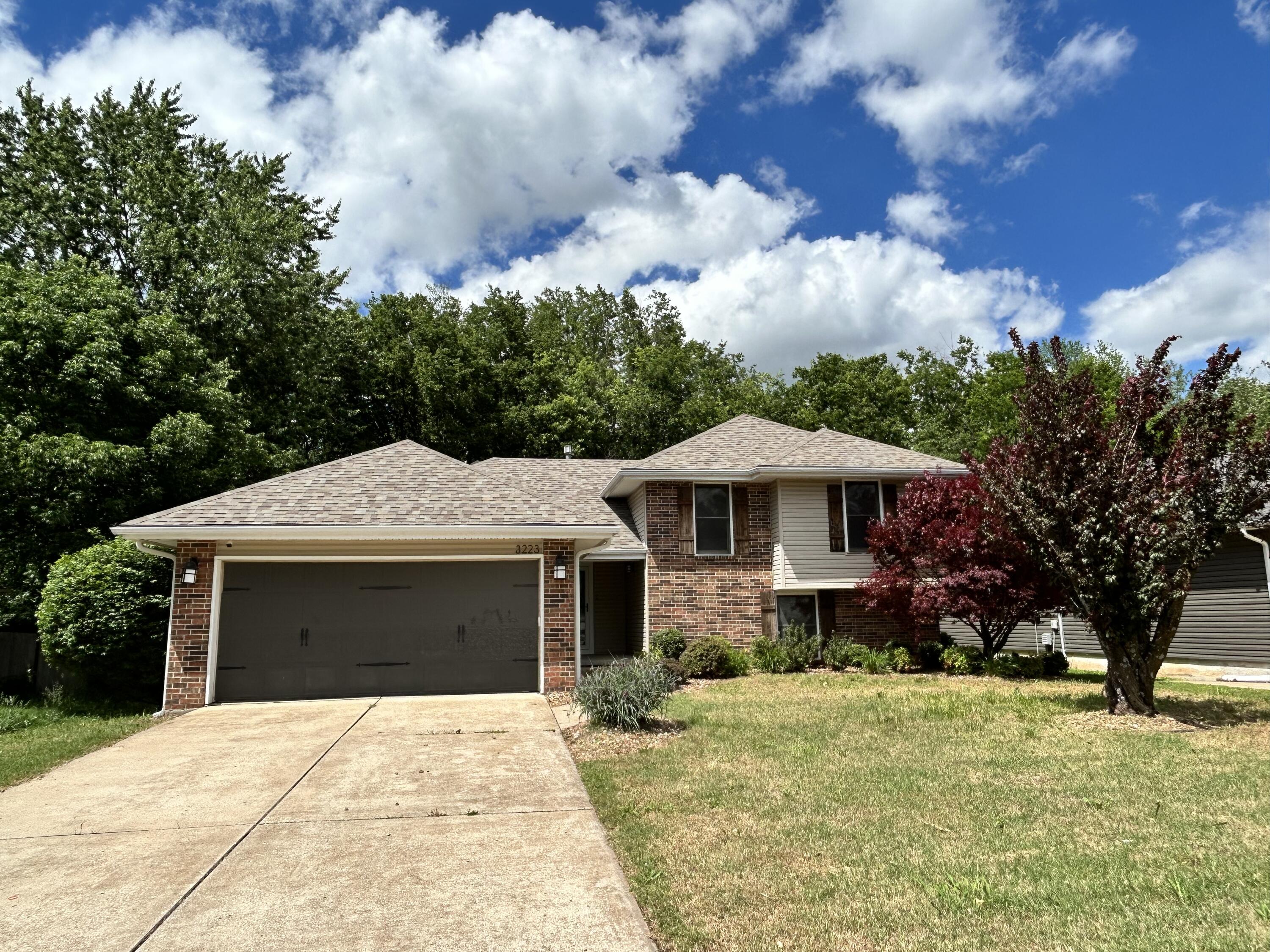 3223 West Primrose Street Property Photo 1