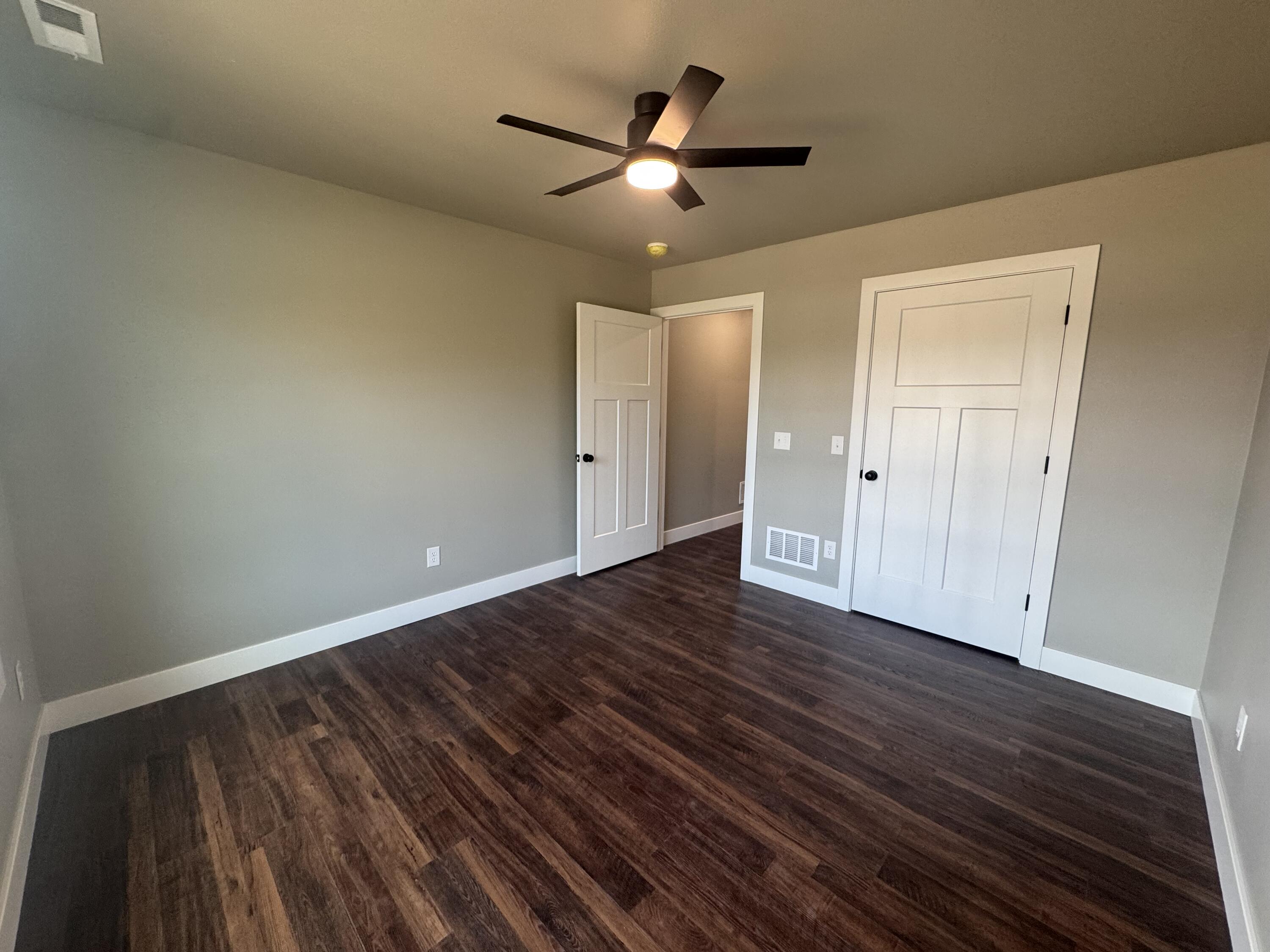 1618 Ridgemont Avenue Property Photo 17