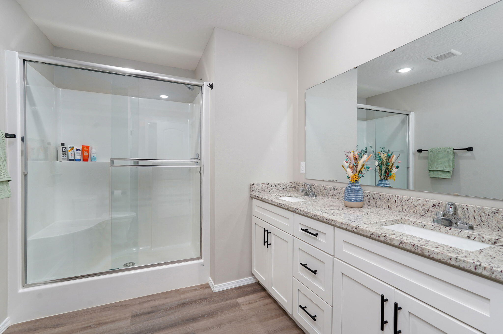 2141 North Jamestown Street Property Photo 9