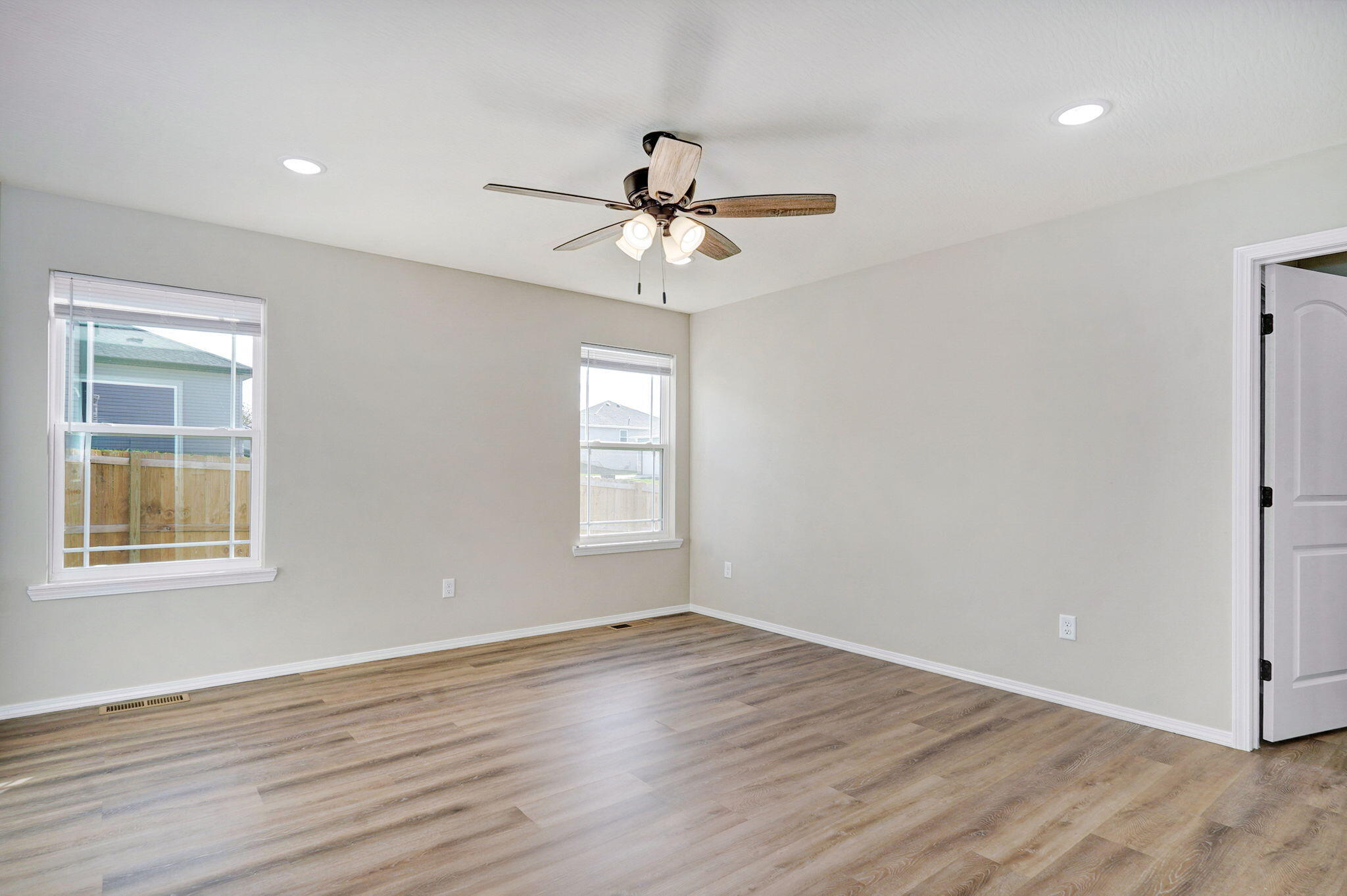 2141 North Jamestown Street Property Photo 16