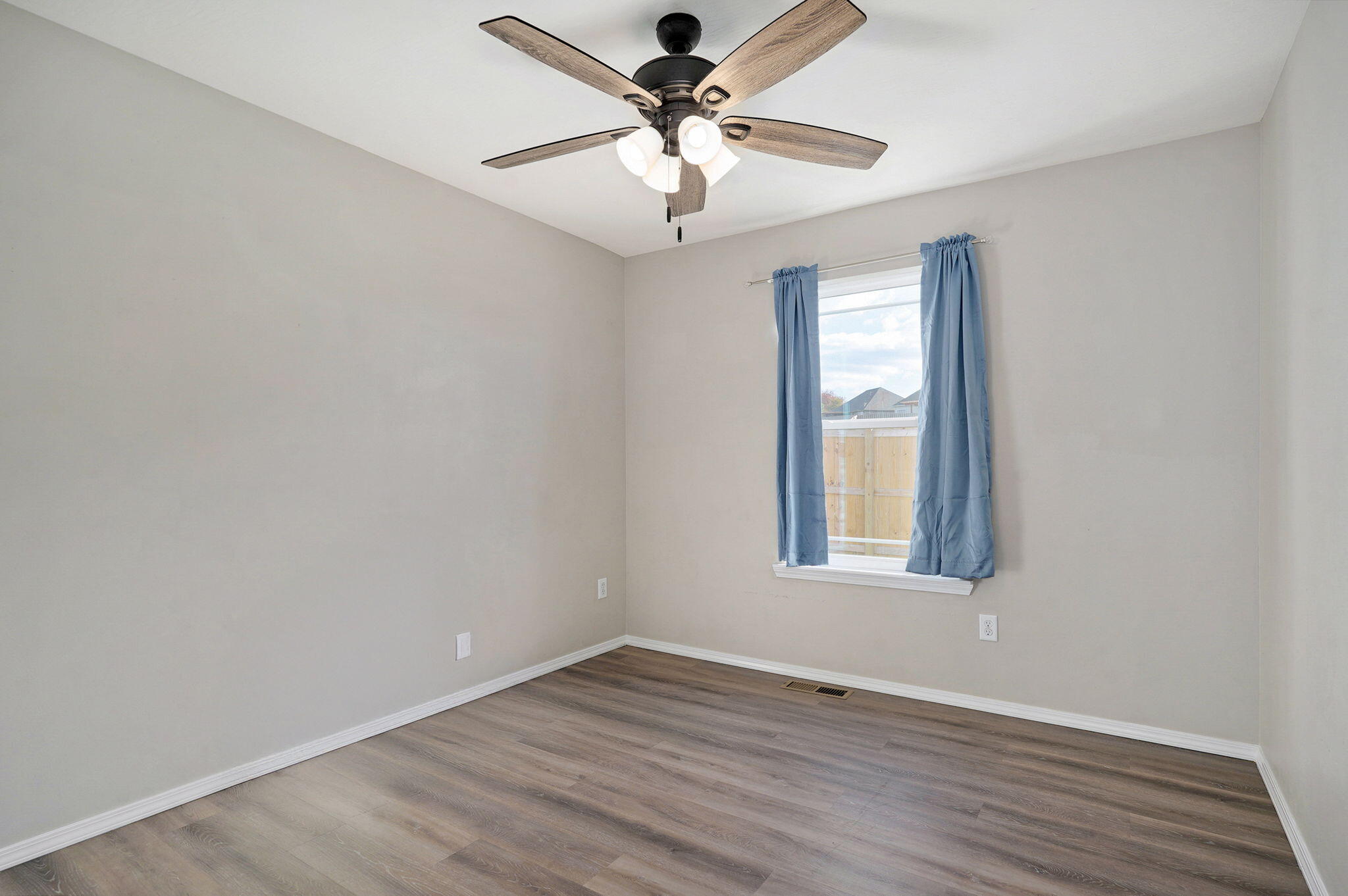 2141 North Jamestown Street Property Photo 18