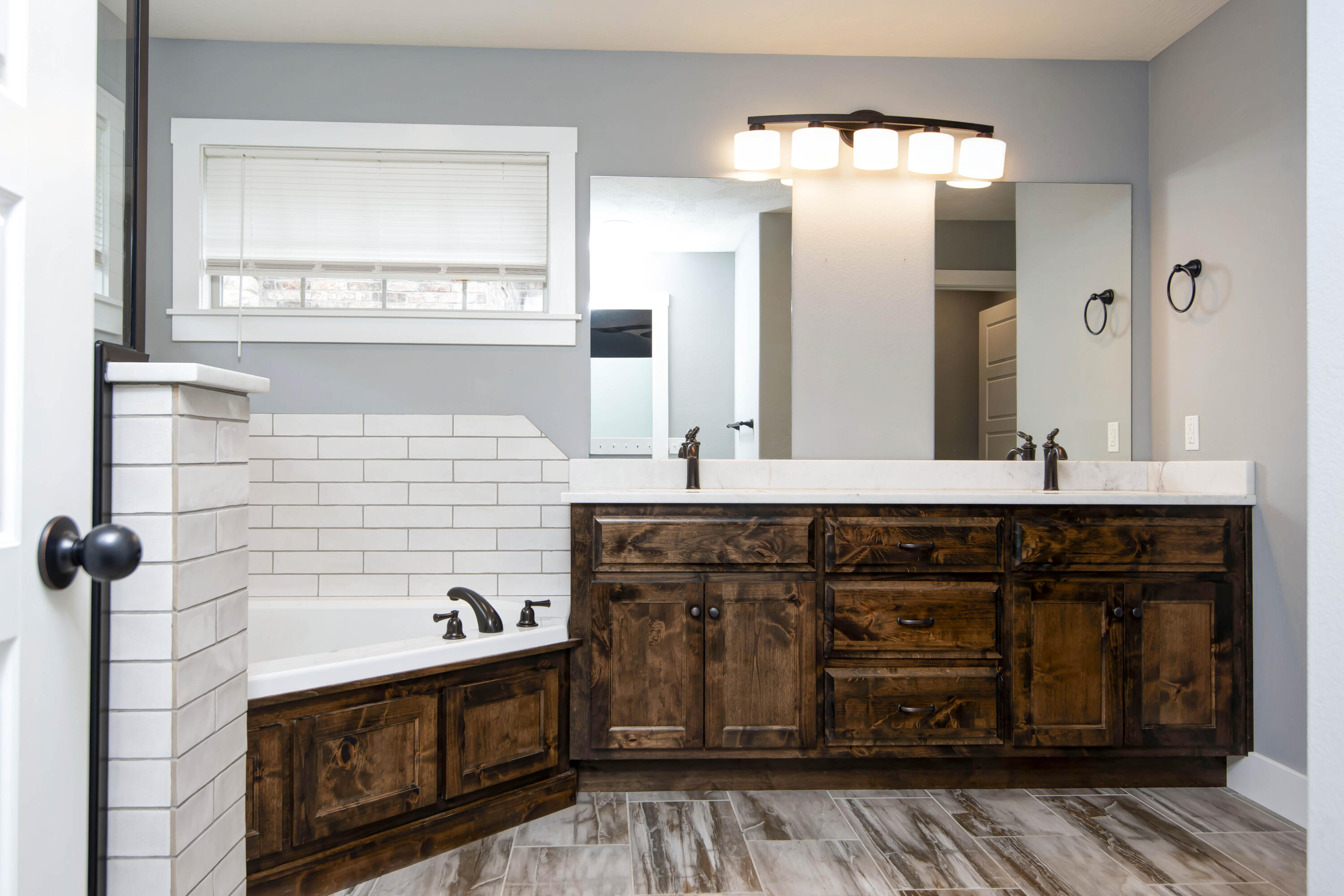 347 West Monarchwood Drive Property Photo 20