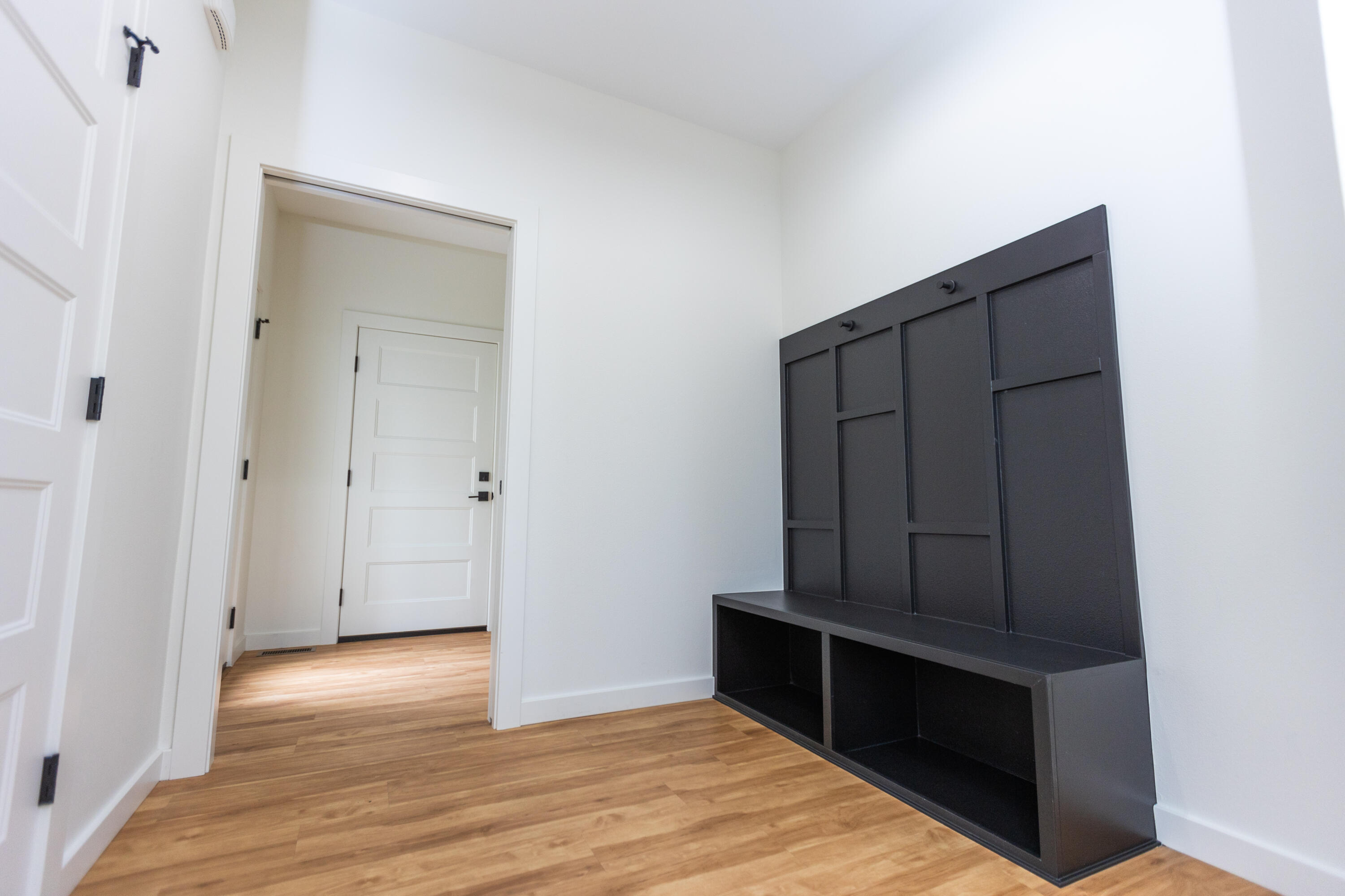 892 East Valley Trail Drive Property Photo 11