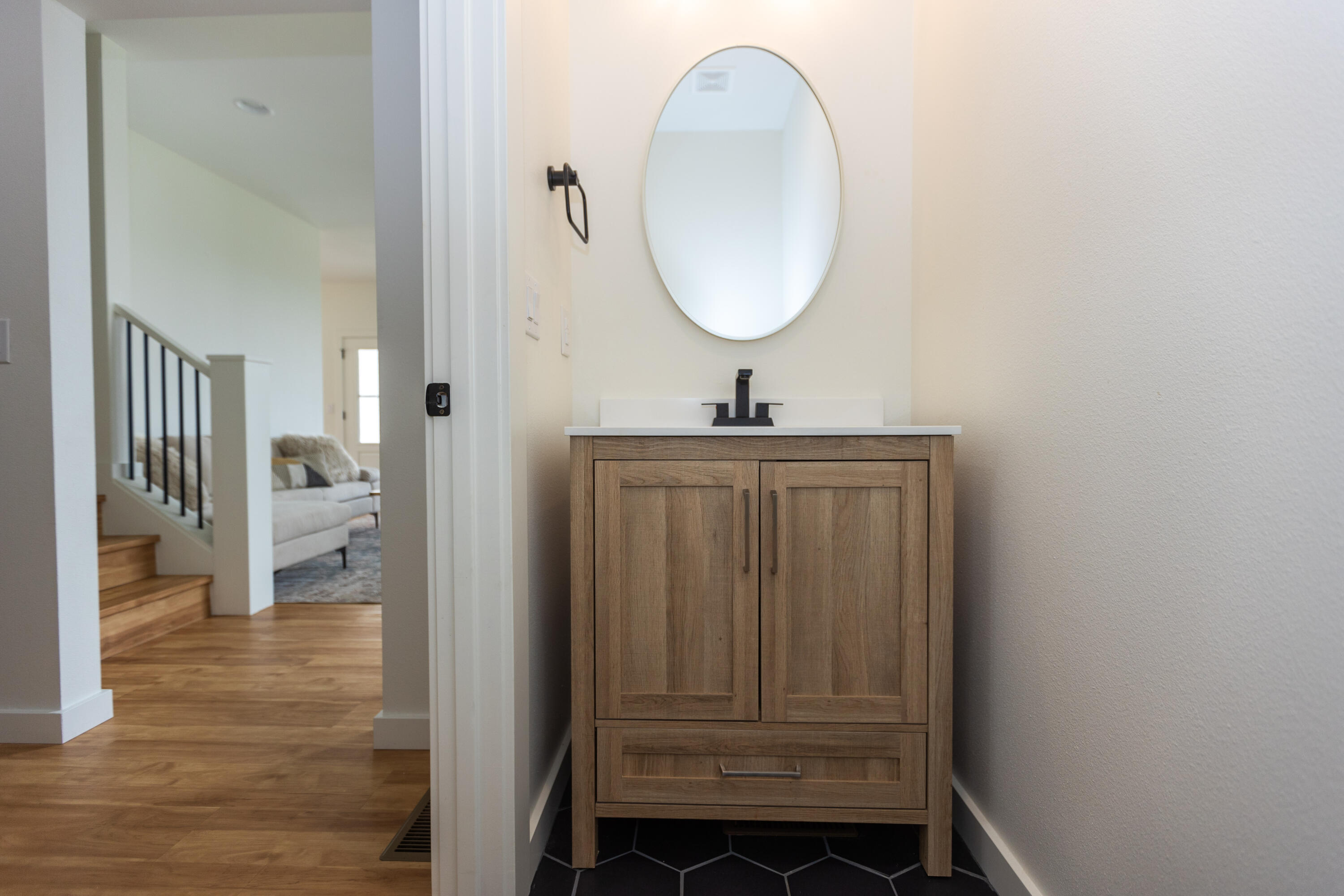 892 East Valley Trail Drive Property Photo 13