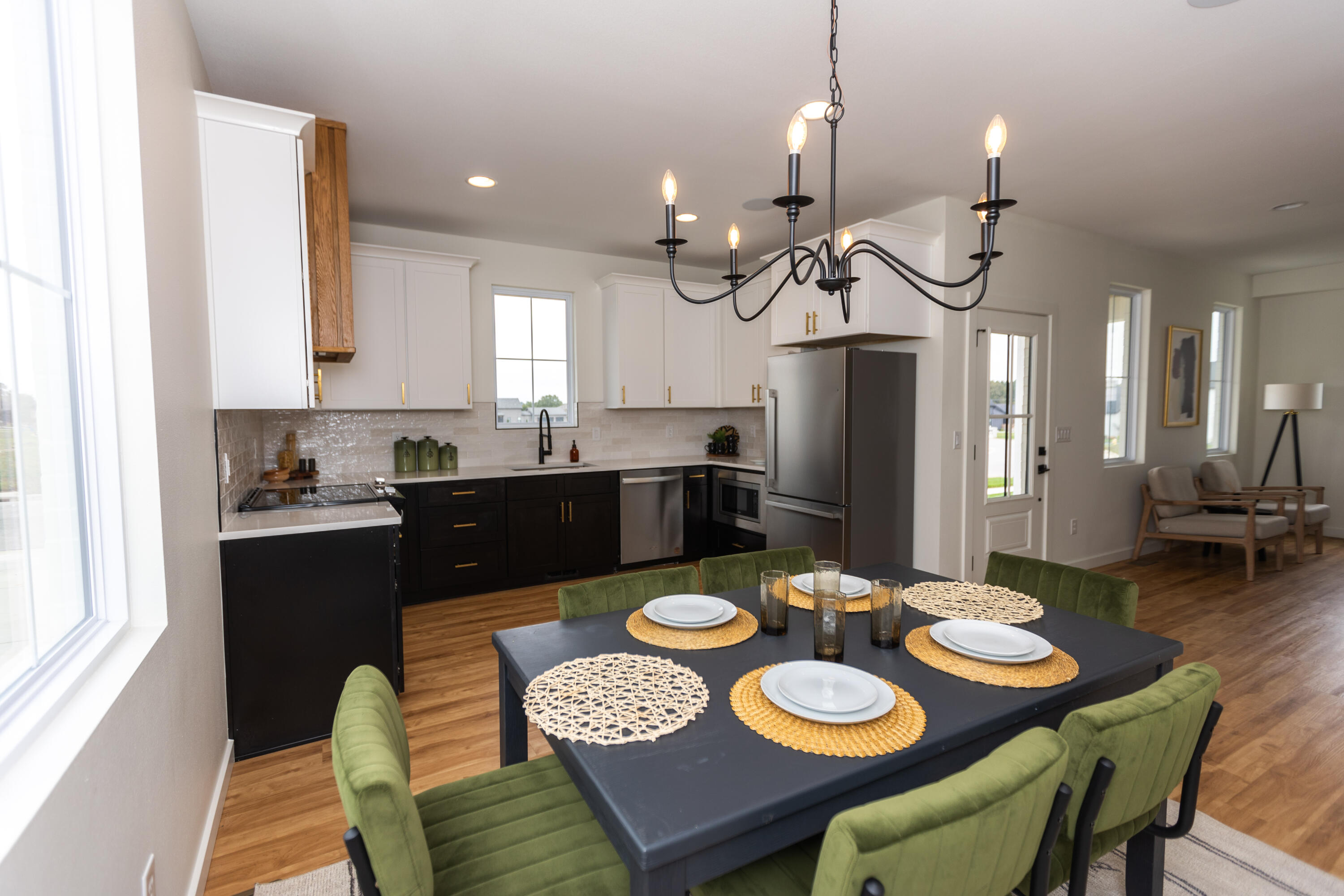 892 East Valley Trail Drive Property Photo 17