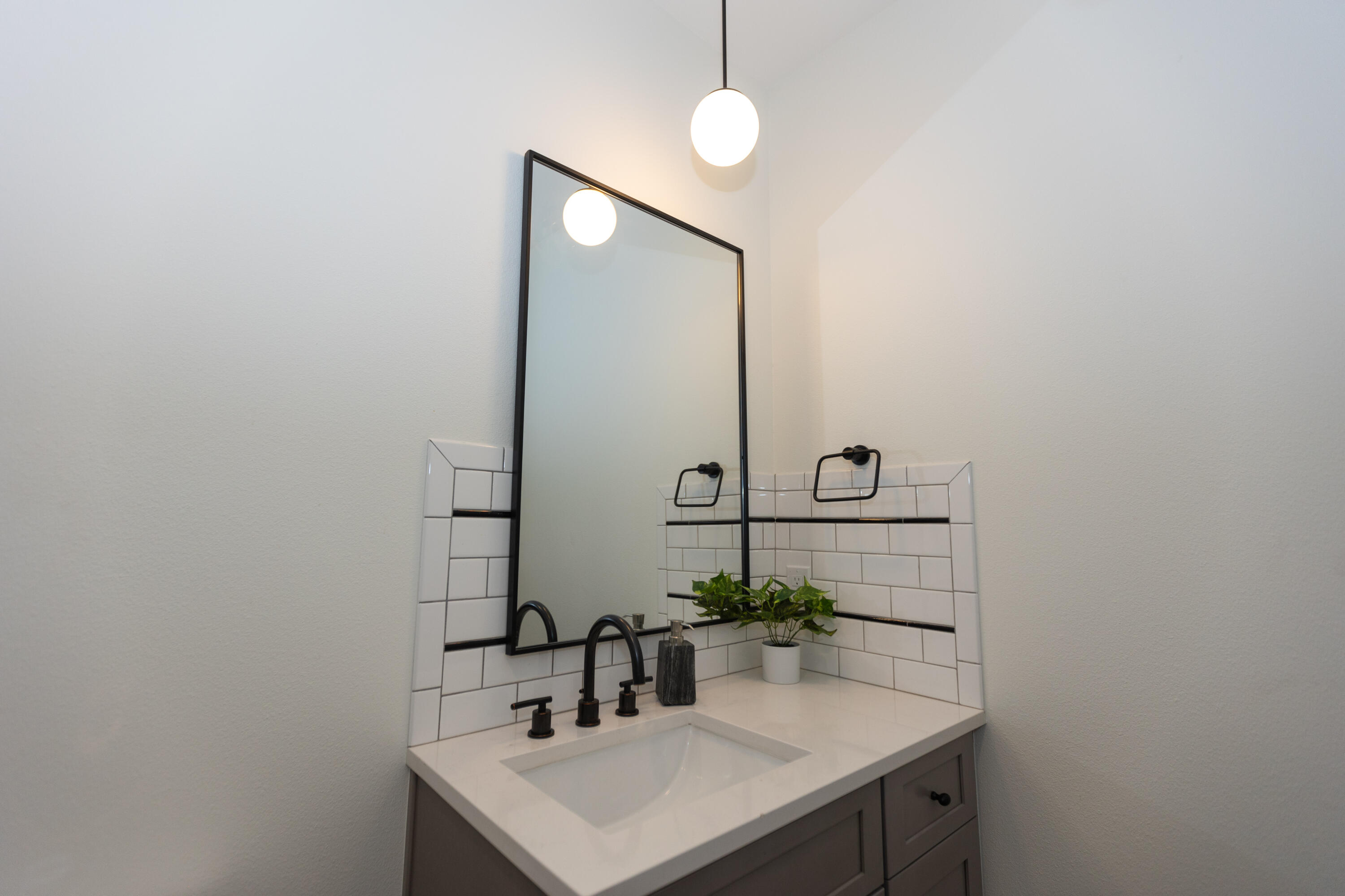 892 East Valley Trail Drive Property Photo 25