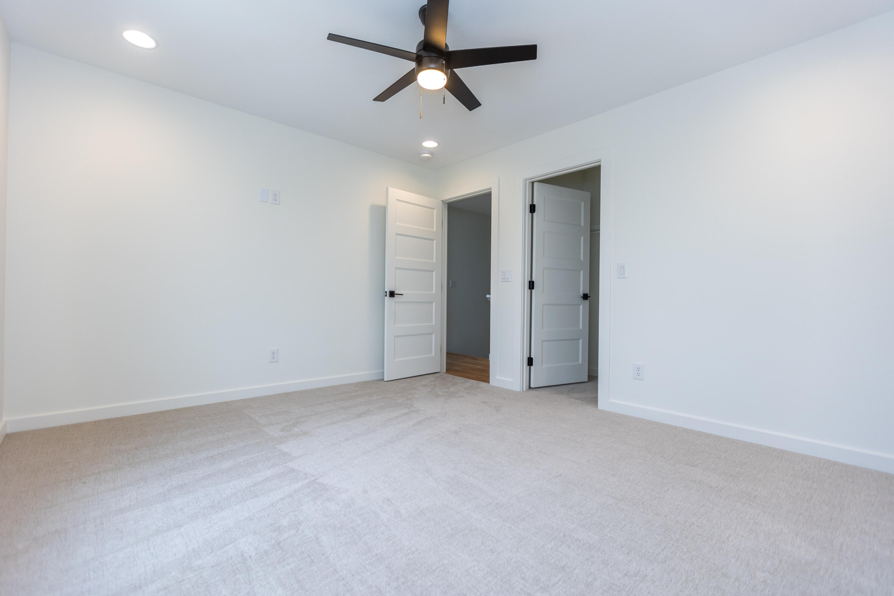 892 East Valley Trail Drive Property Photo 30