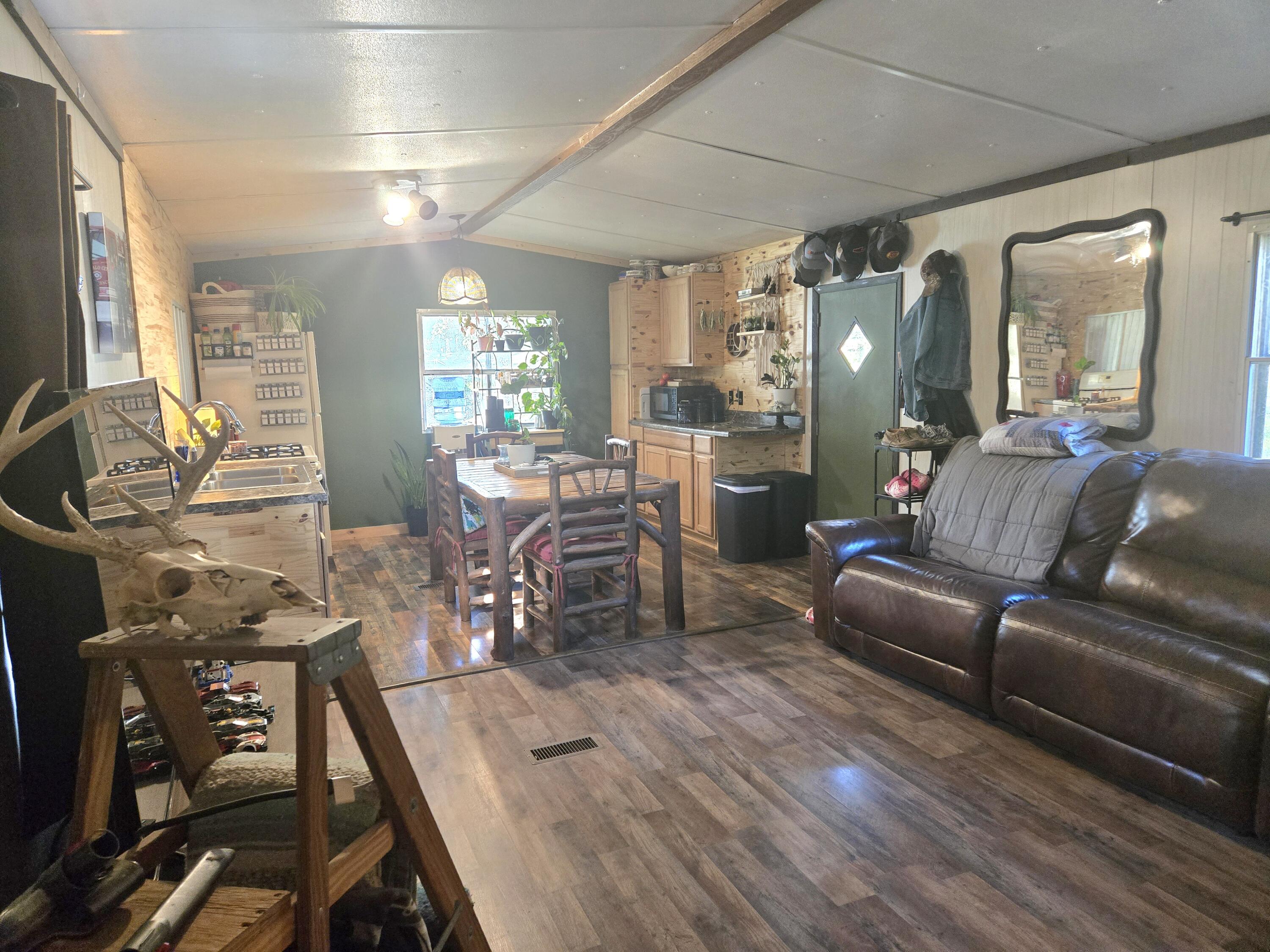 26756 County Road 365c Property Photo 11