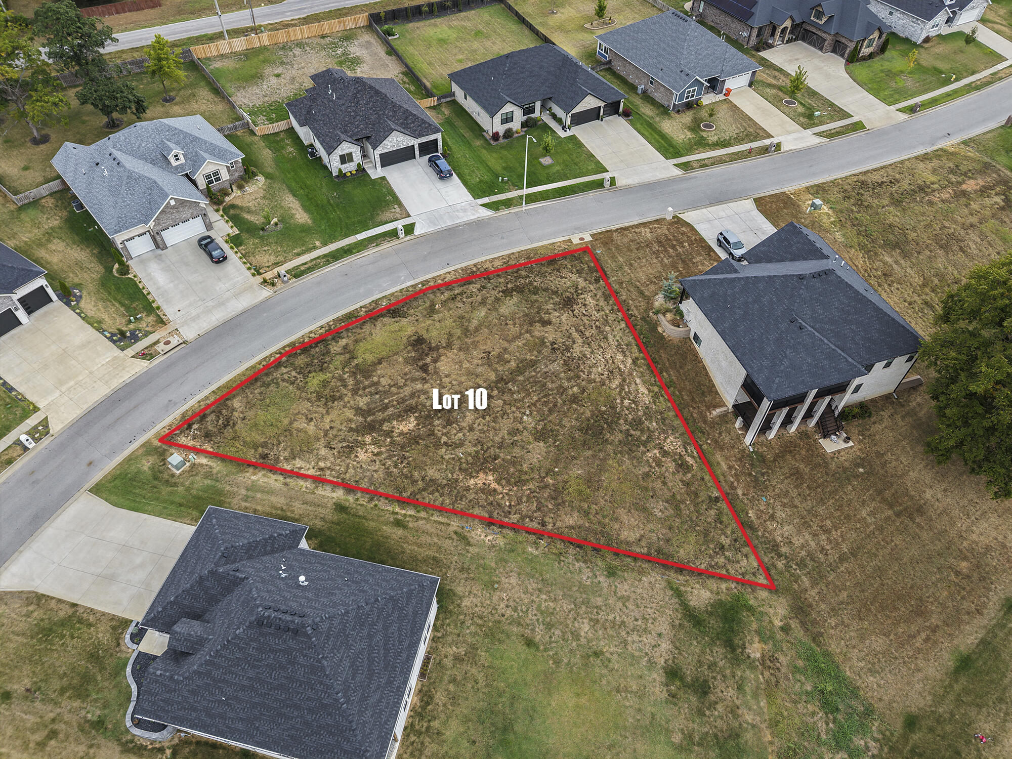 1302 West Gaslight Drive Property Photo 4