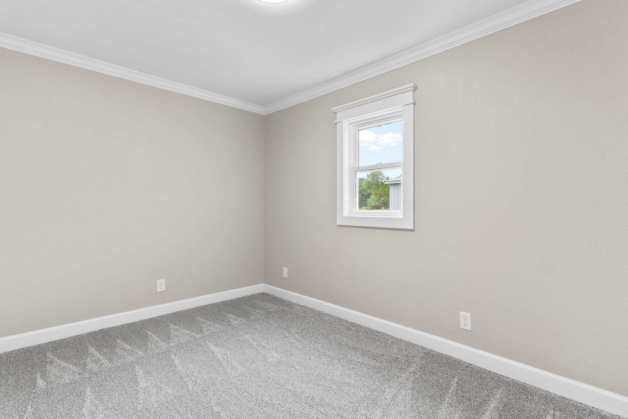 7308 North Farm Road 203 Property Photo 21