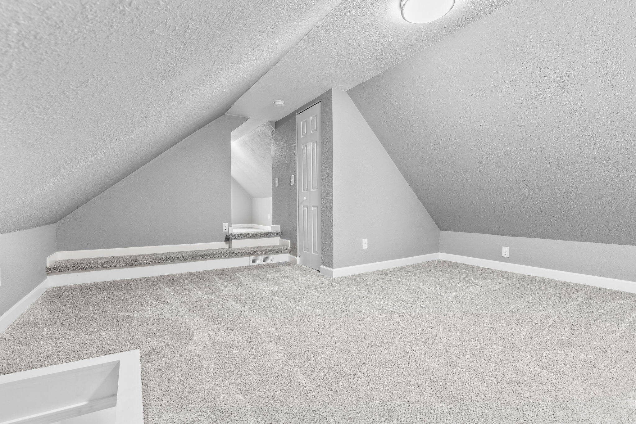 7308 North Farm Road 203 Property Photo 26