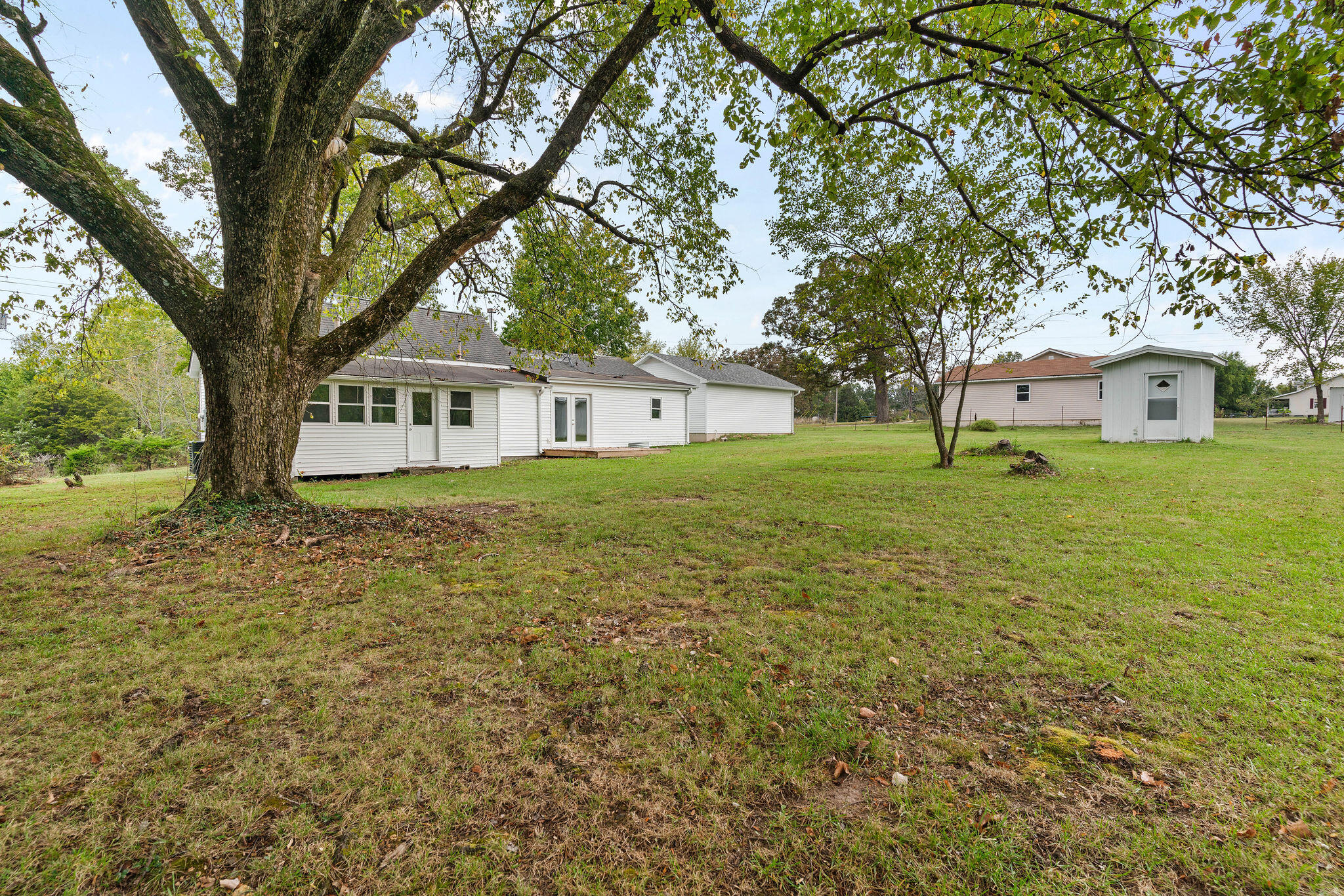 7308 North Farm Road 203 Property Photo 33
