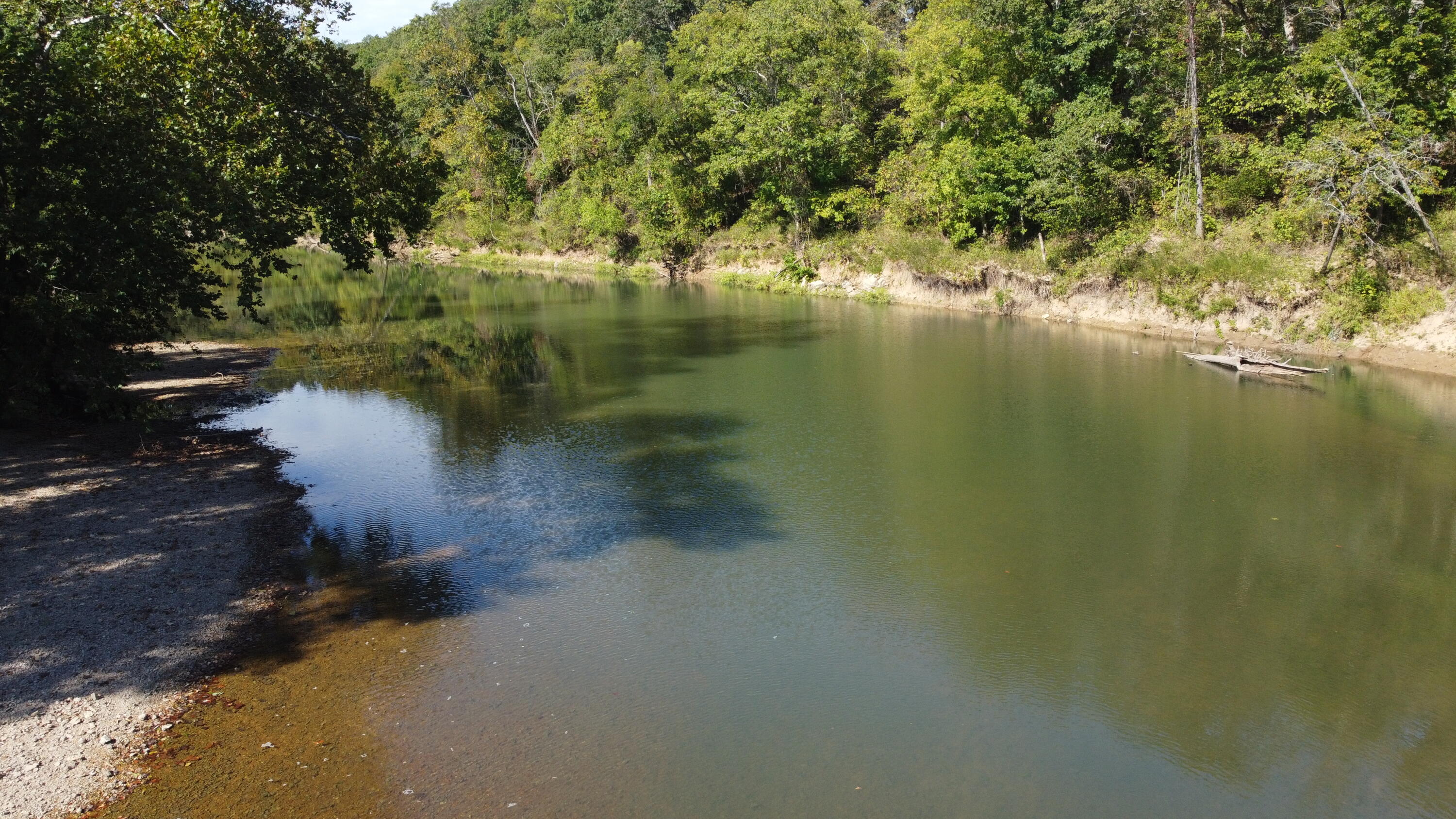 22798 River View Drive Property Photo 1