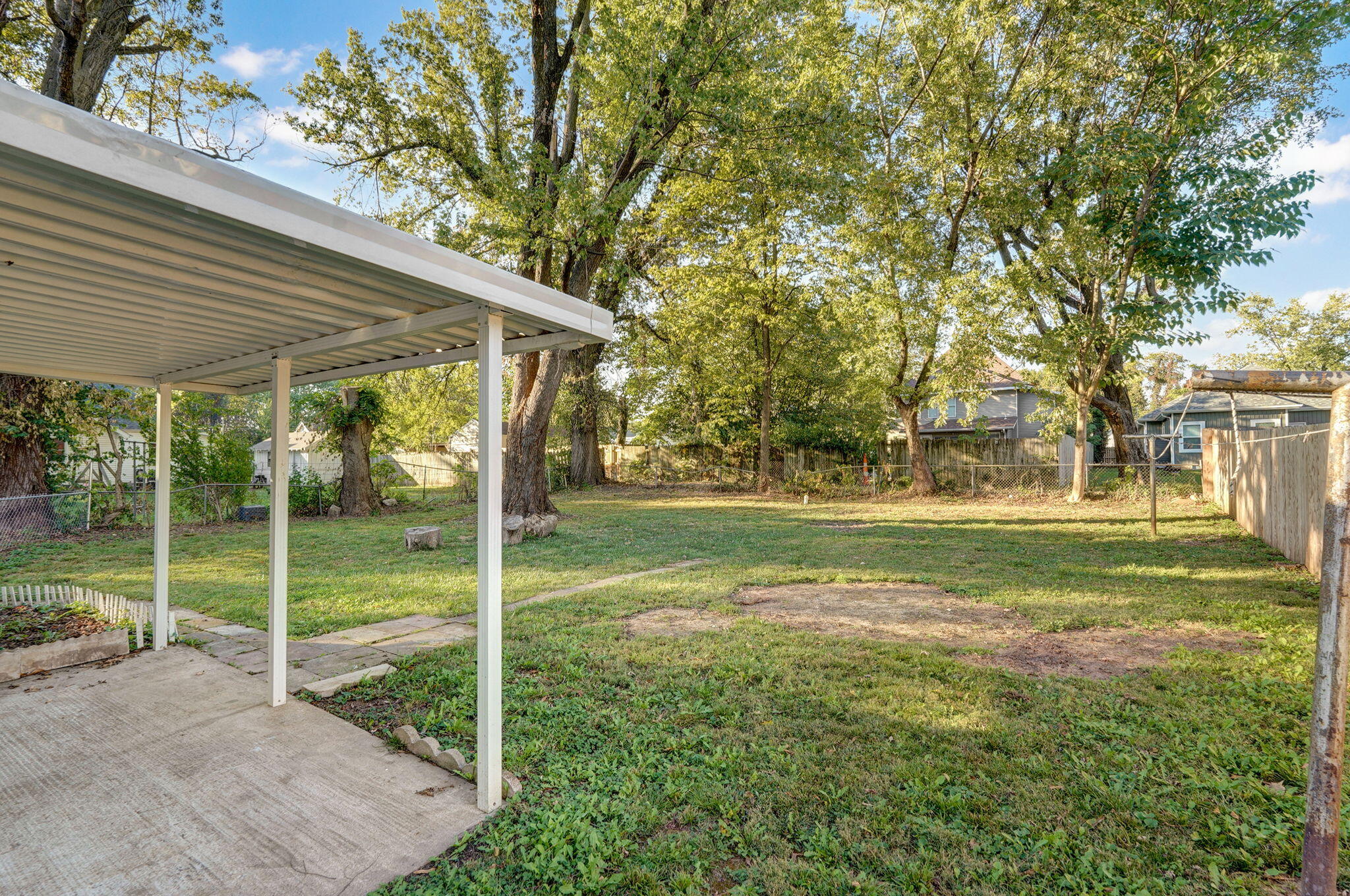 921 West Monroe Terrace Property Photo 19