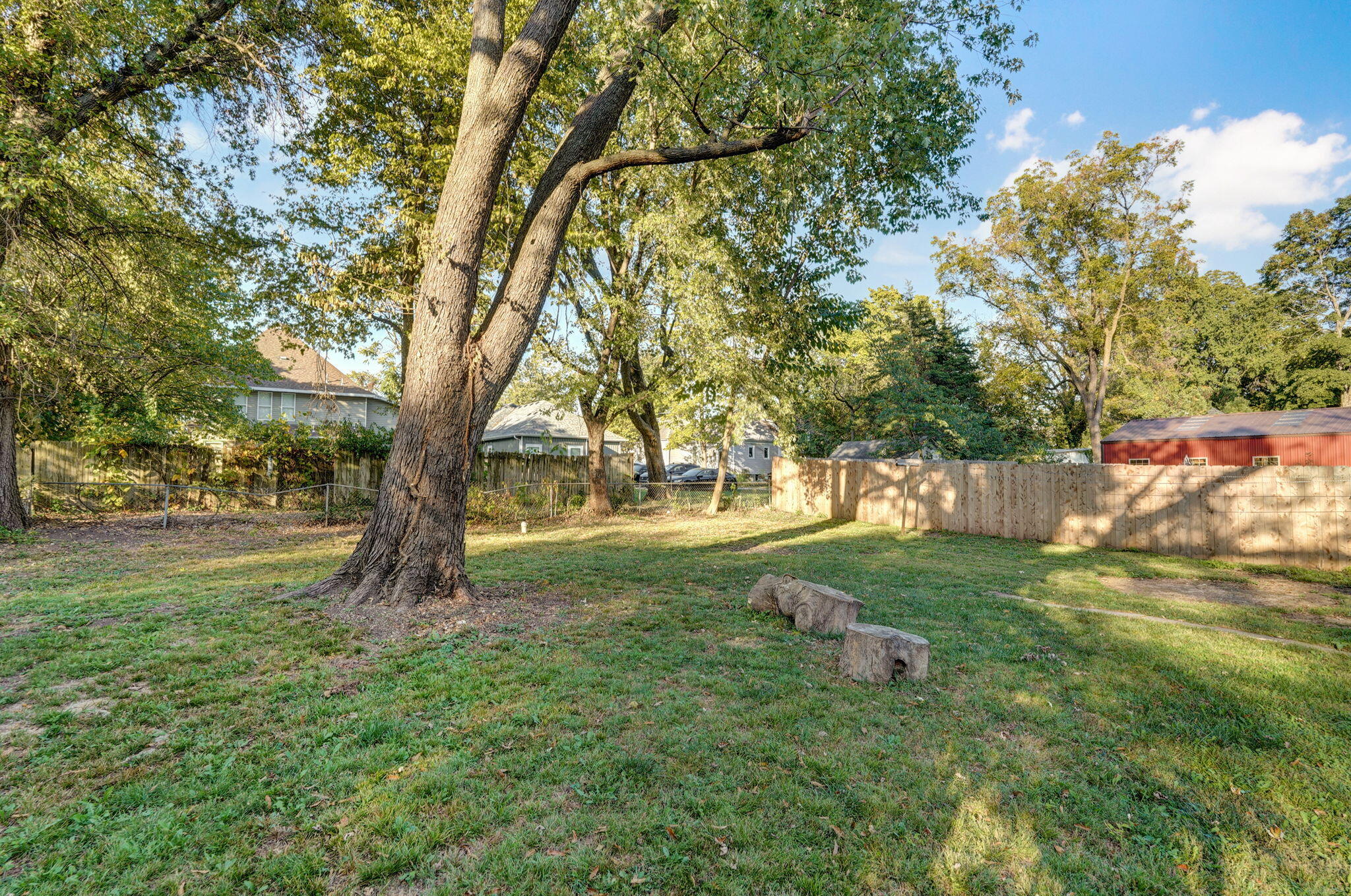 921 West Monroe Terrace Property Photo 23