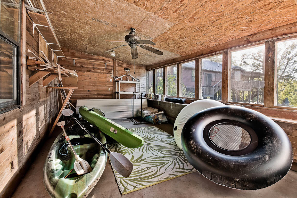 715 Easy Street Property Photo 20