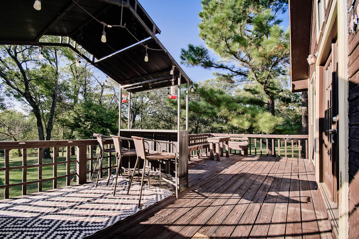 715 Easy Street Property Photo 21