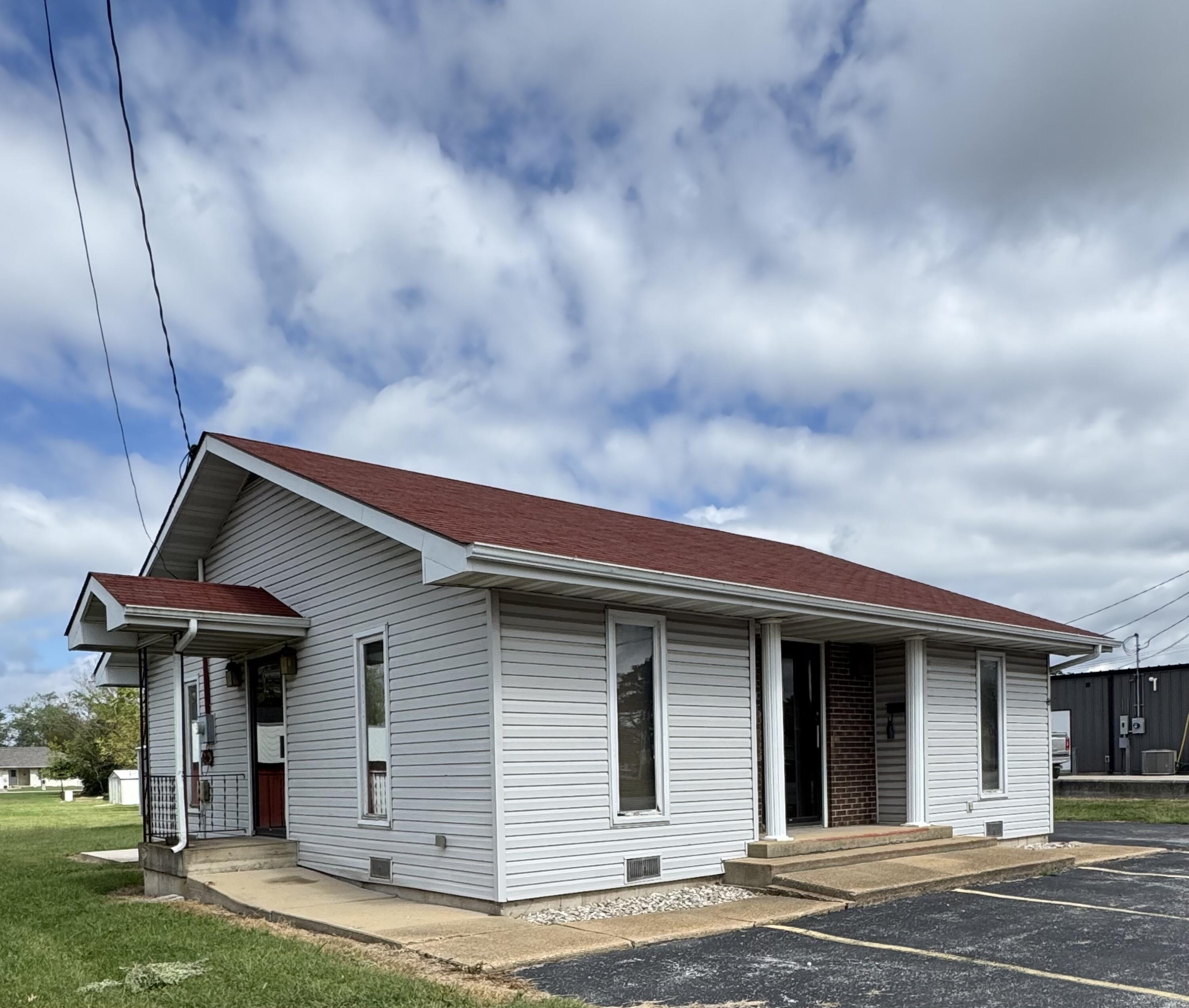 109 West Clinton Avenue Property Photo 1