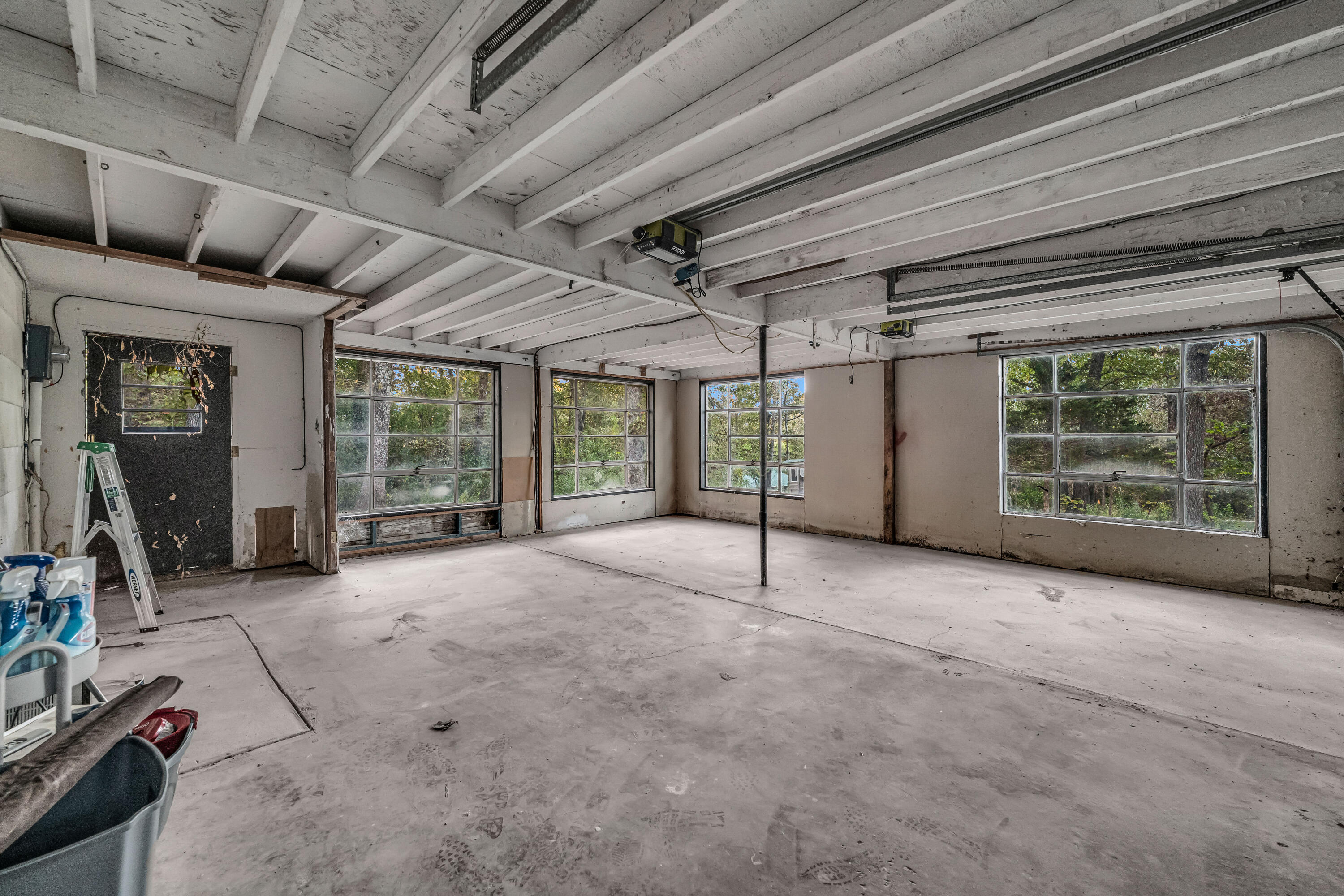 625 County Road 8330 Property Photo 32