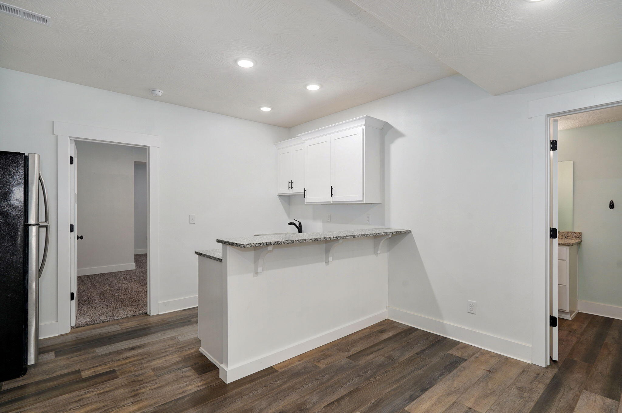 1611 East Hayloft Drive Property Photo 28