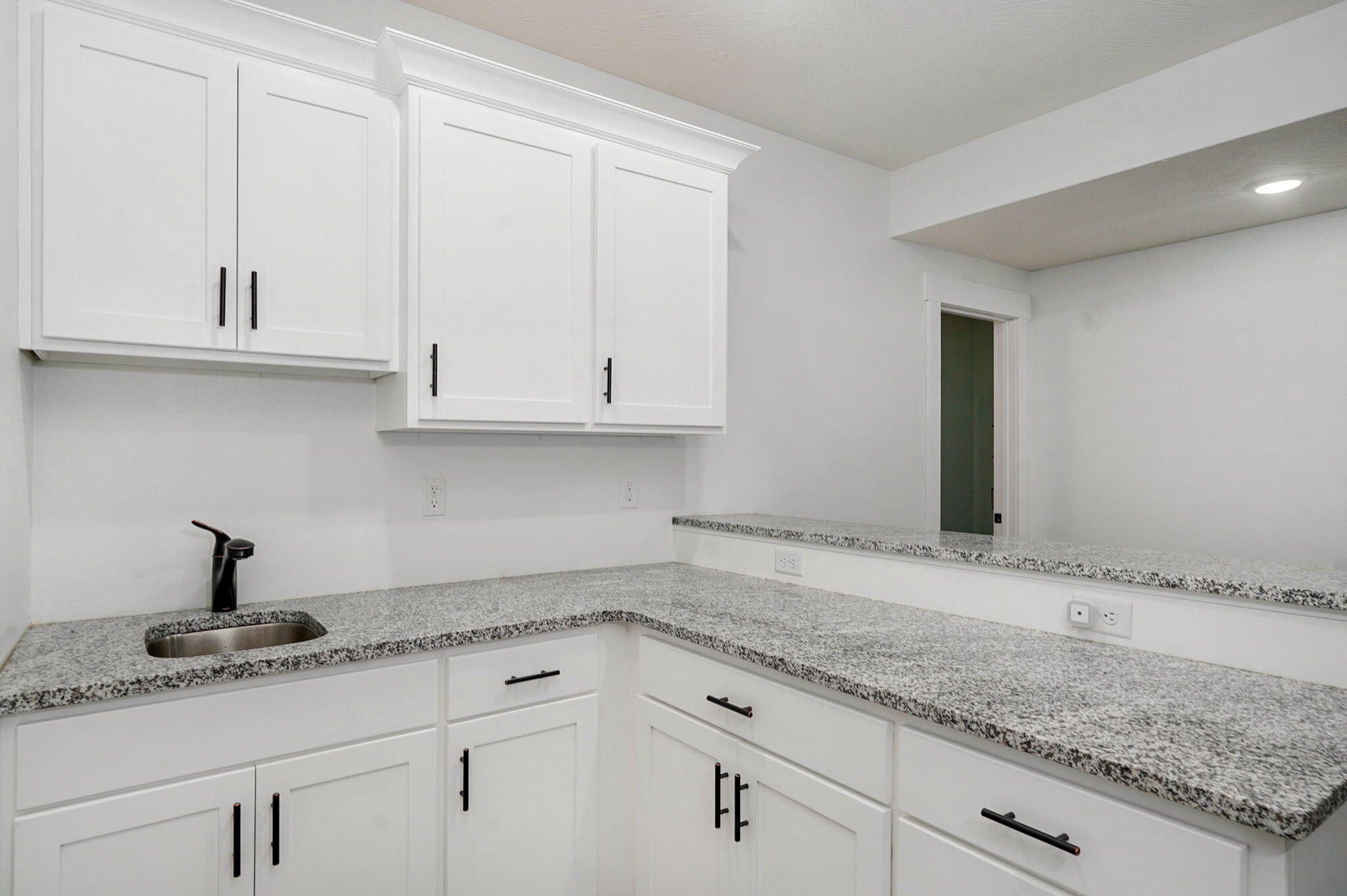 1611 East Hayloft Drive Property Photo 29