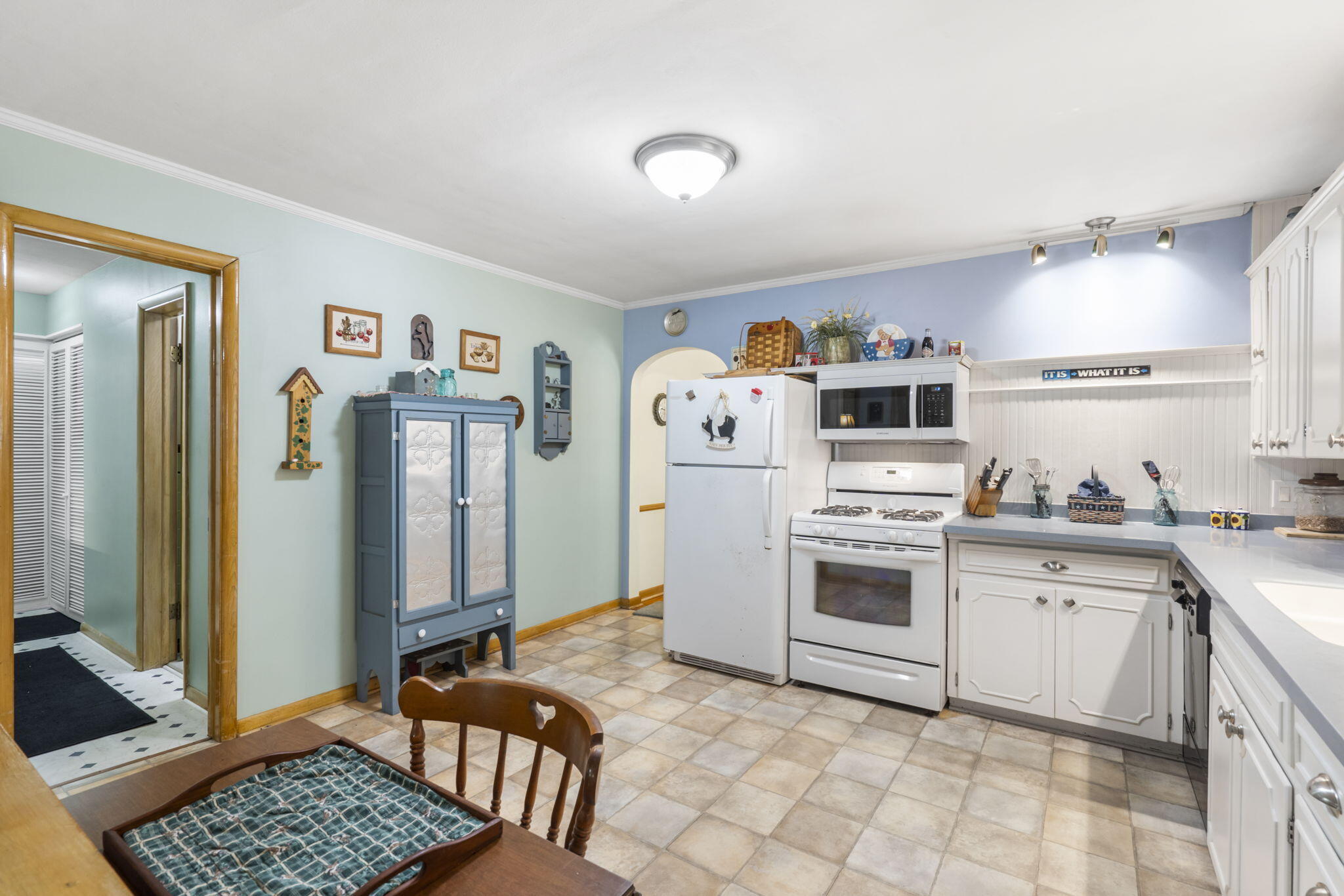 2313 South Clay Avenue Property Photo 16