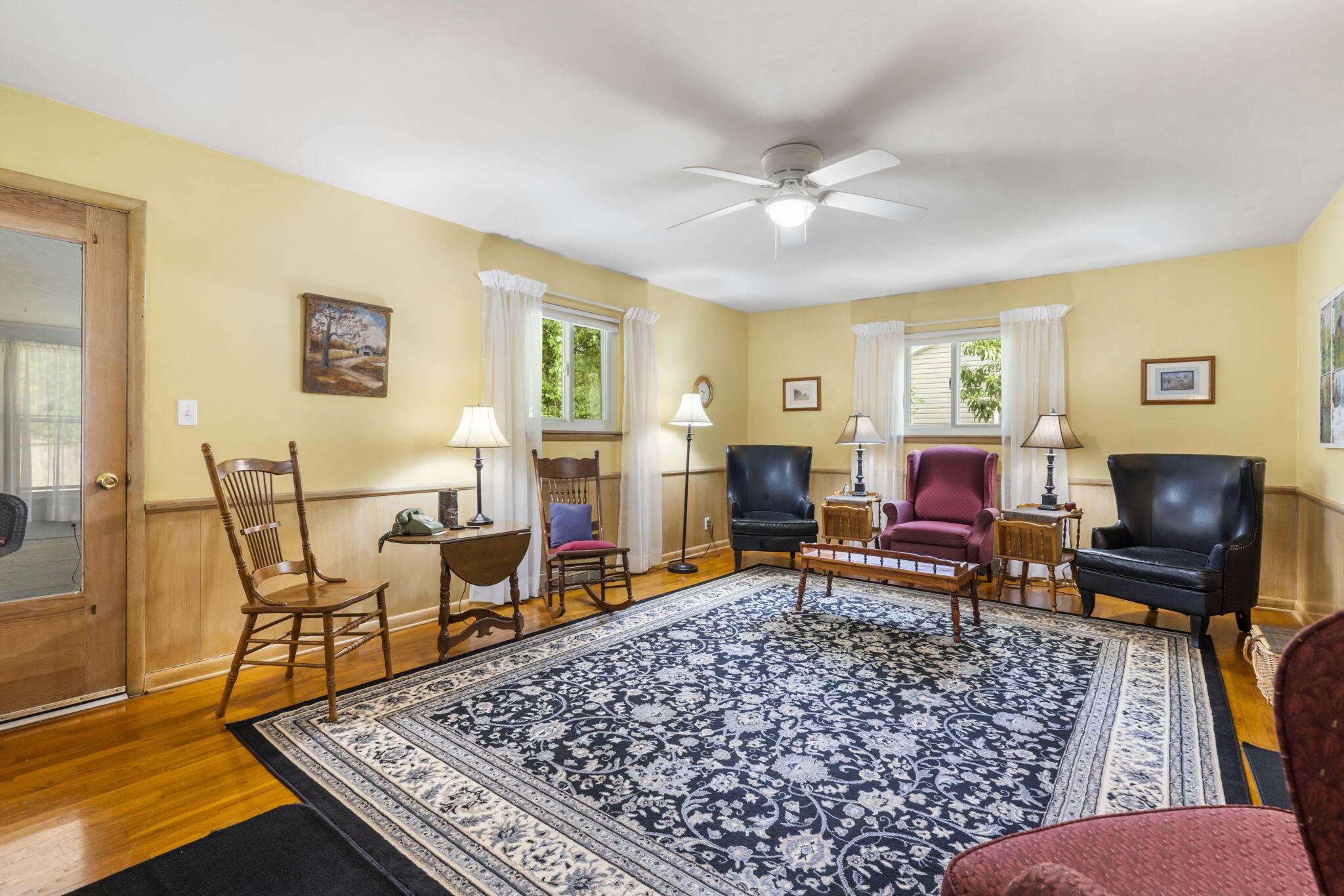 2313 South Clay Avenue Property Photo 17