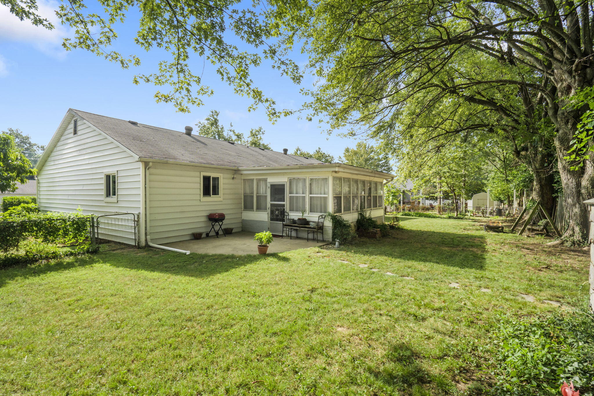 2313 South Clay Avenue Property Photo 35