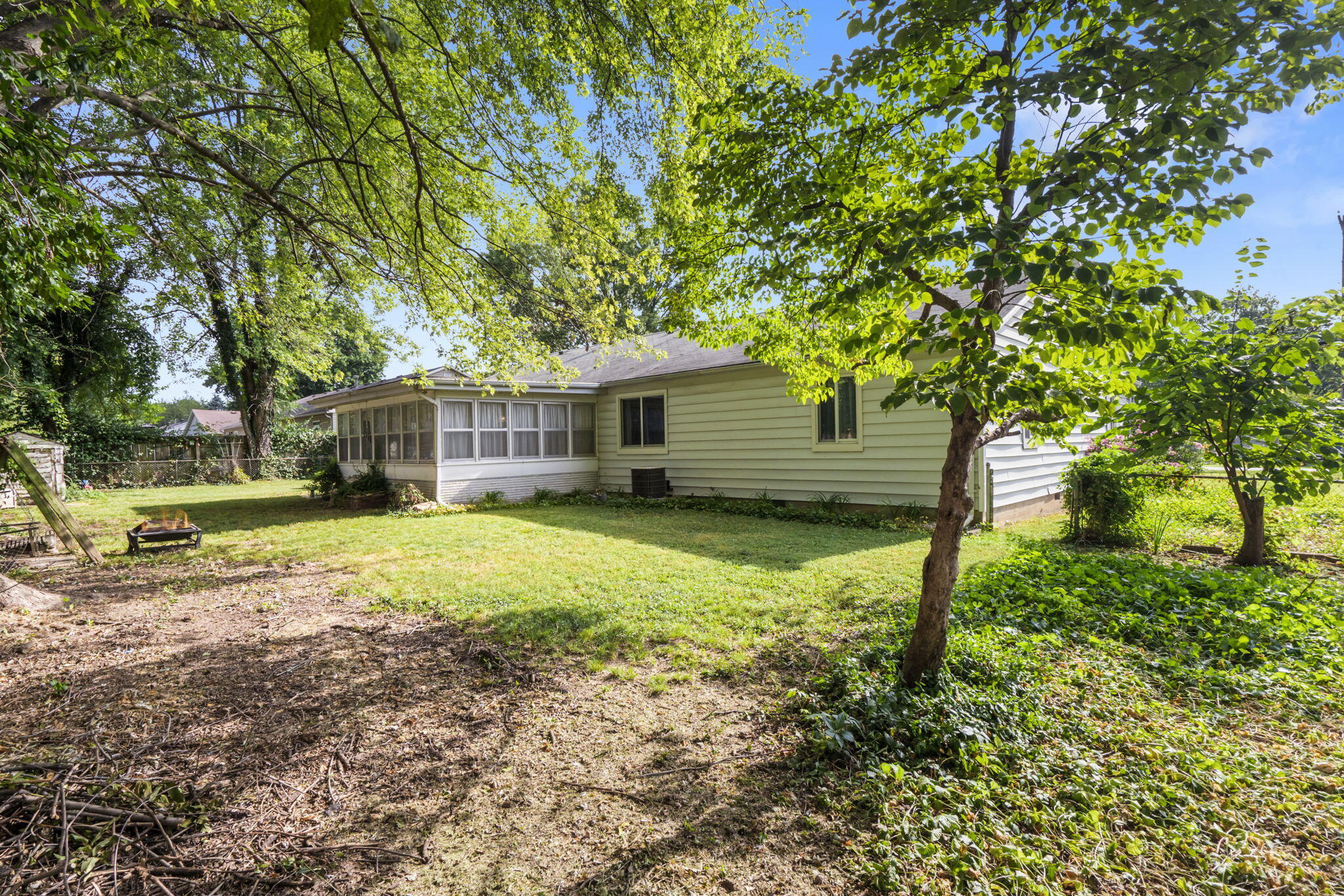 2313 South Clay Avenue Property Photo 36