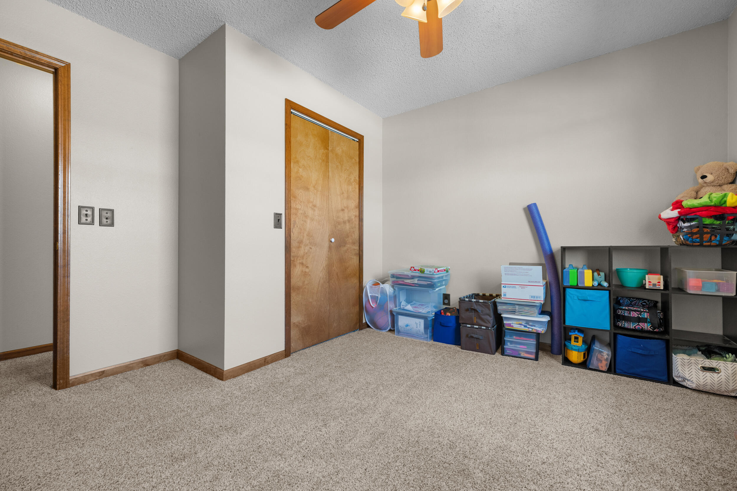 1431 Isdell Street Property Photo 27