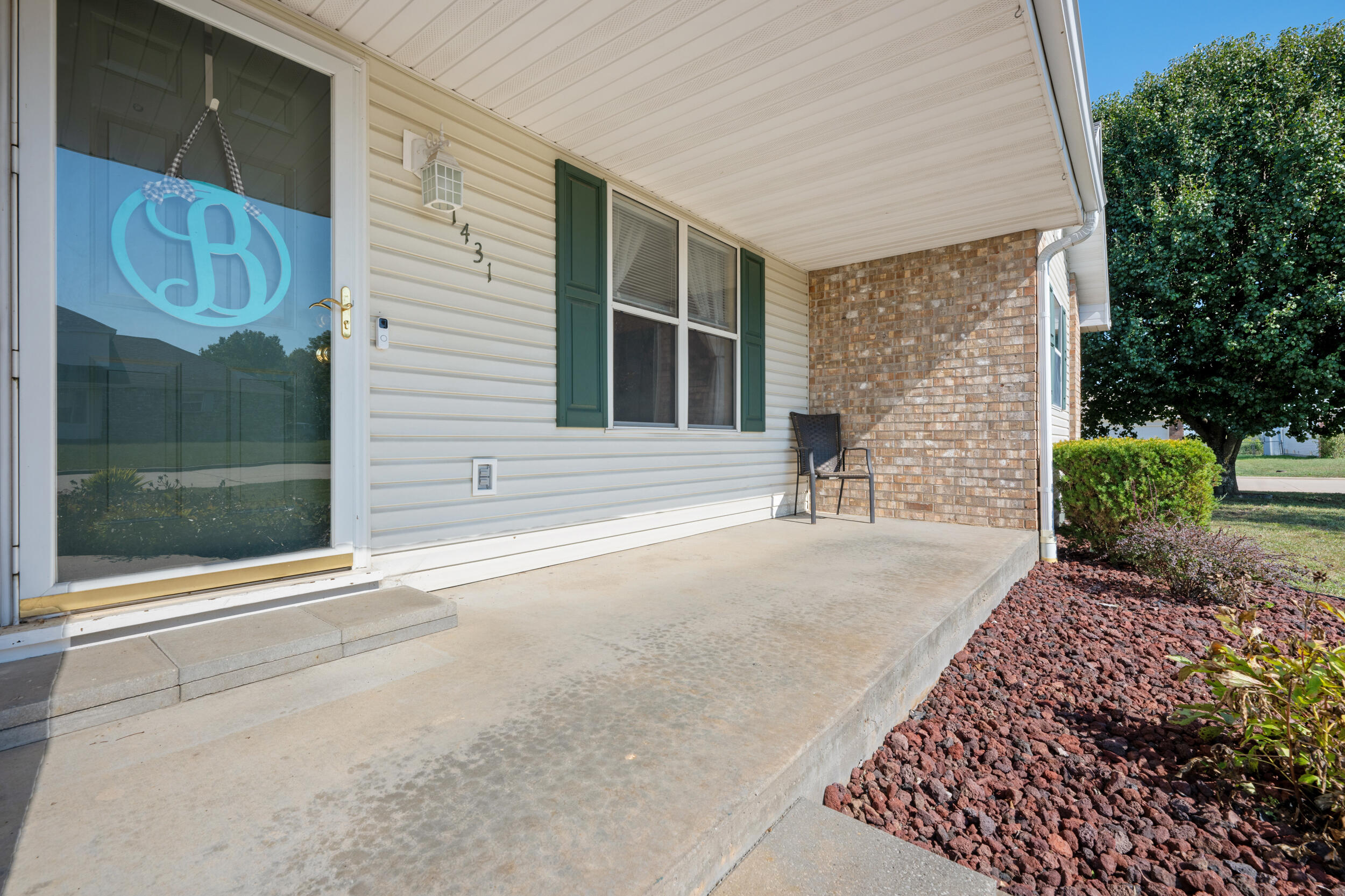 1431 Isdell Street Property Photo 37