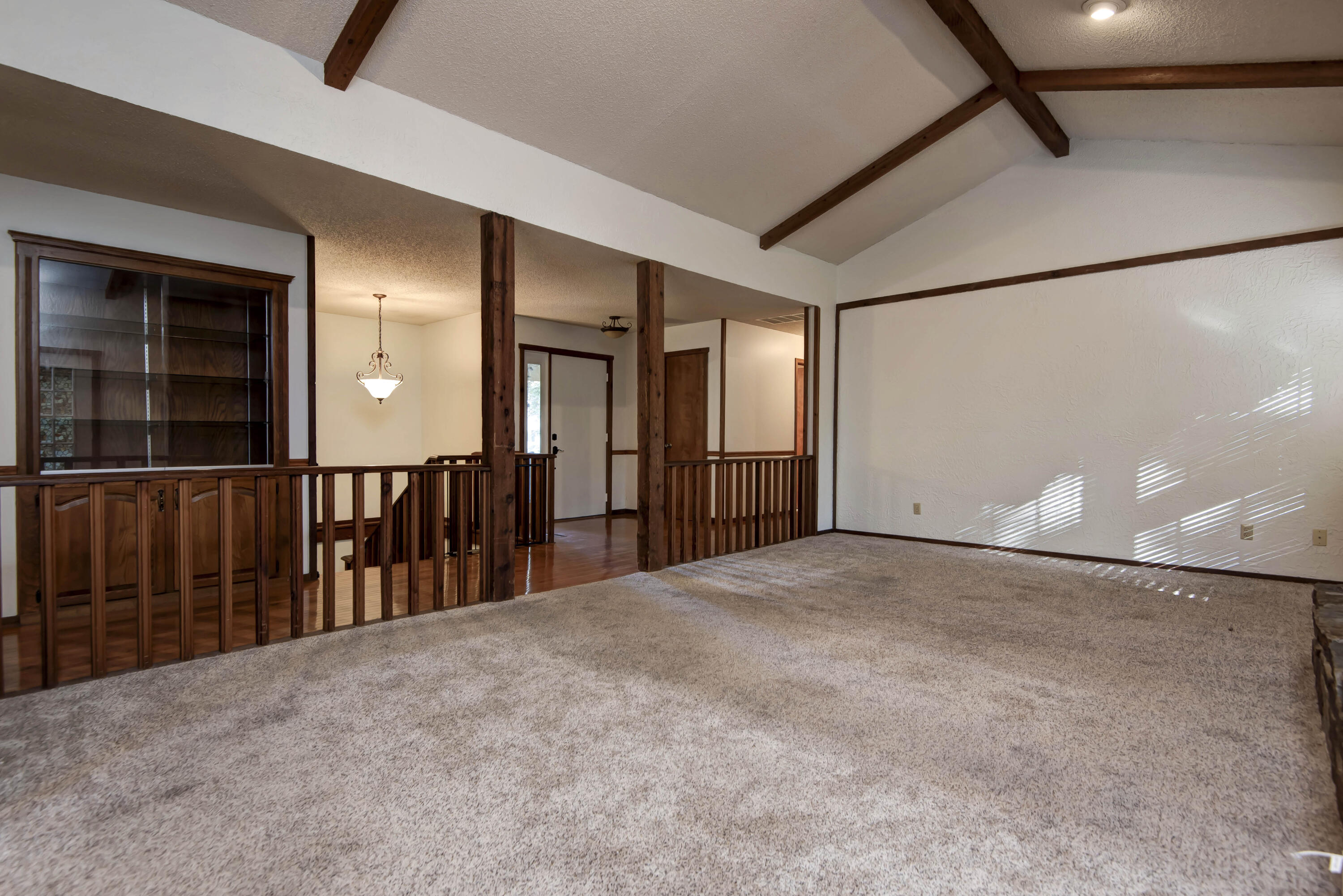 5532 South Roanoke Avenue Property Photo 12