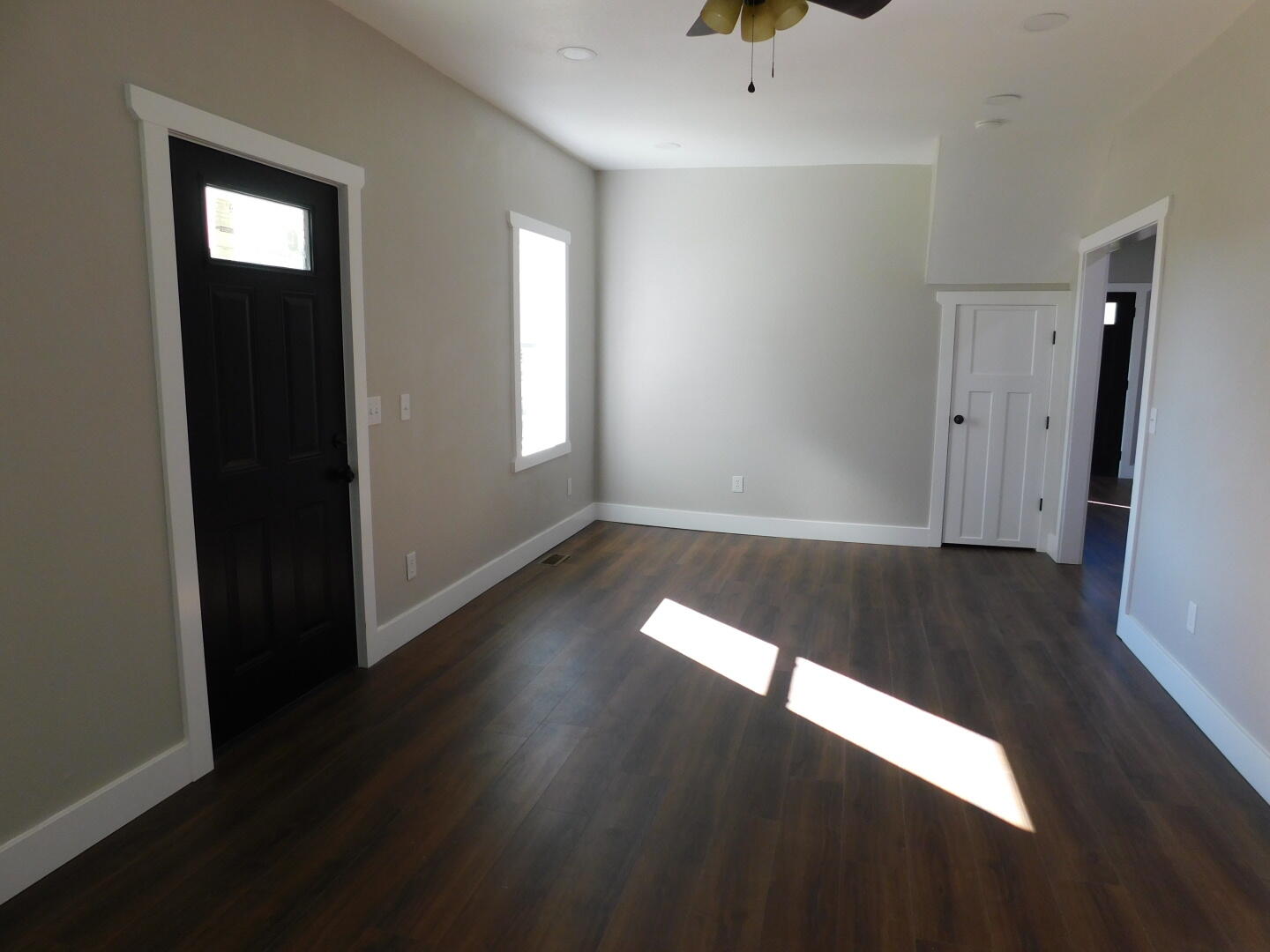 312 Washington St. Property Photo 7