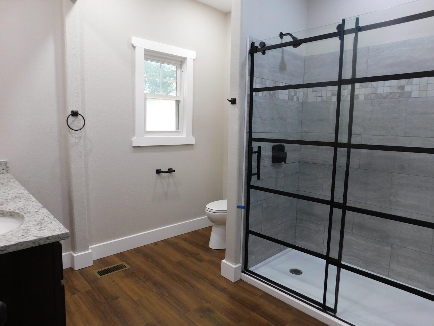 312 Washington St. Property Photo 9