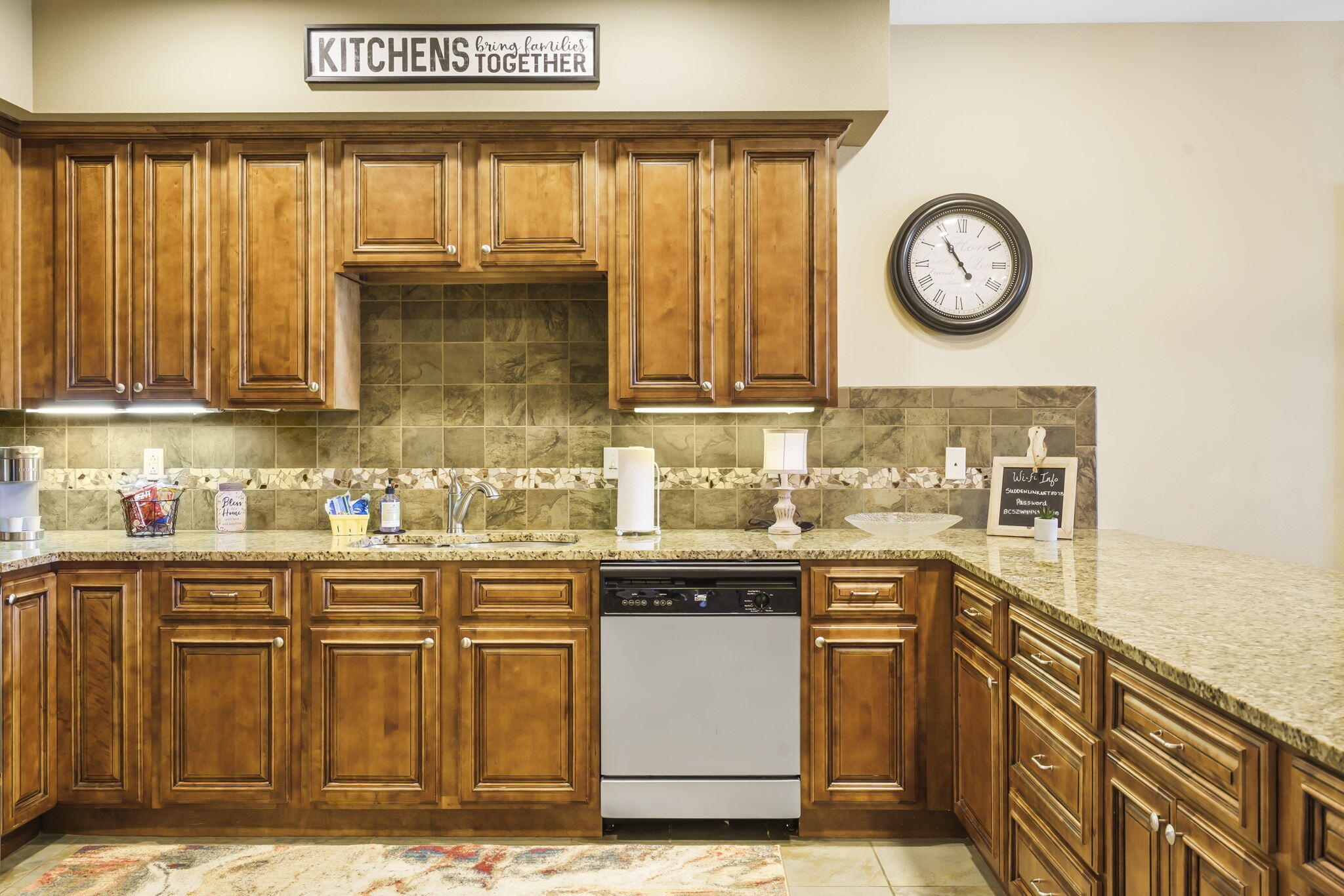 201 Prairie Dunes Drive Property Photo 9