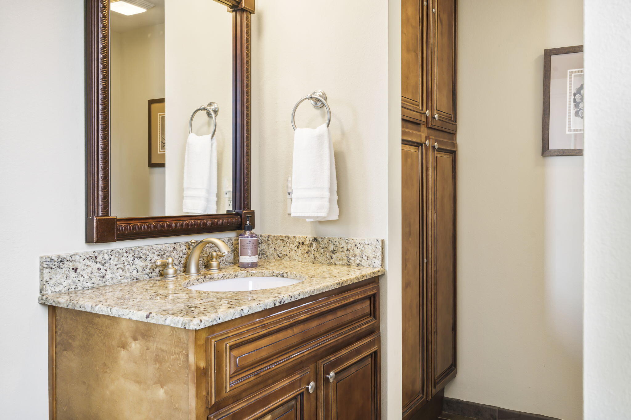 201 Prairie Dunes Drive Property Photo 34