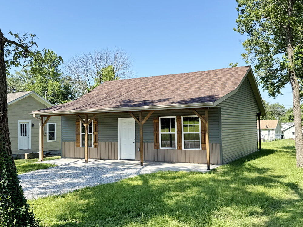 904 South Kirkpatrick Street Property Photo 3