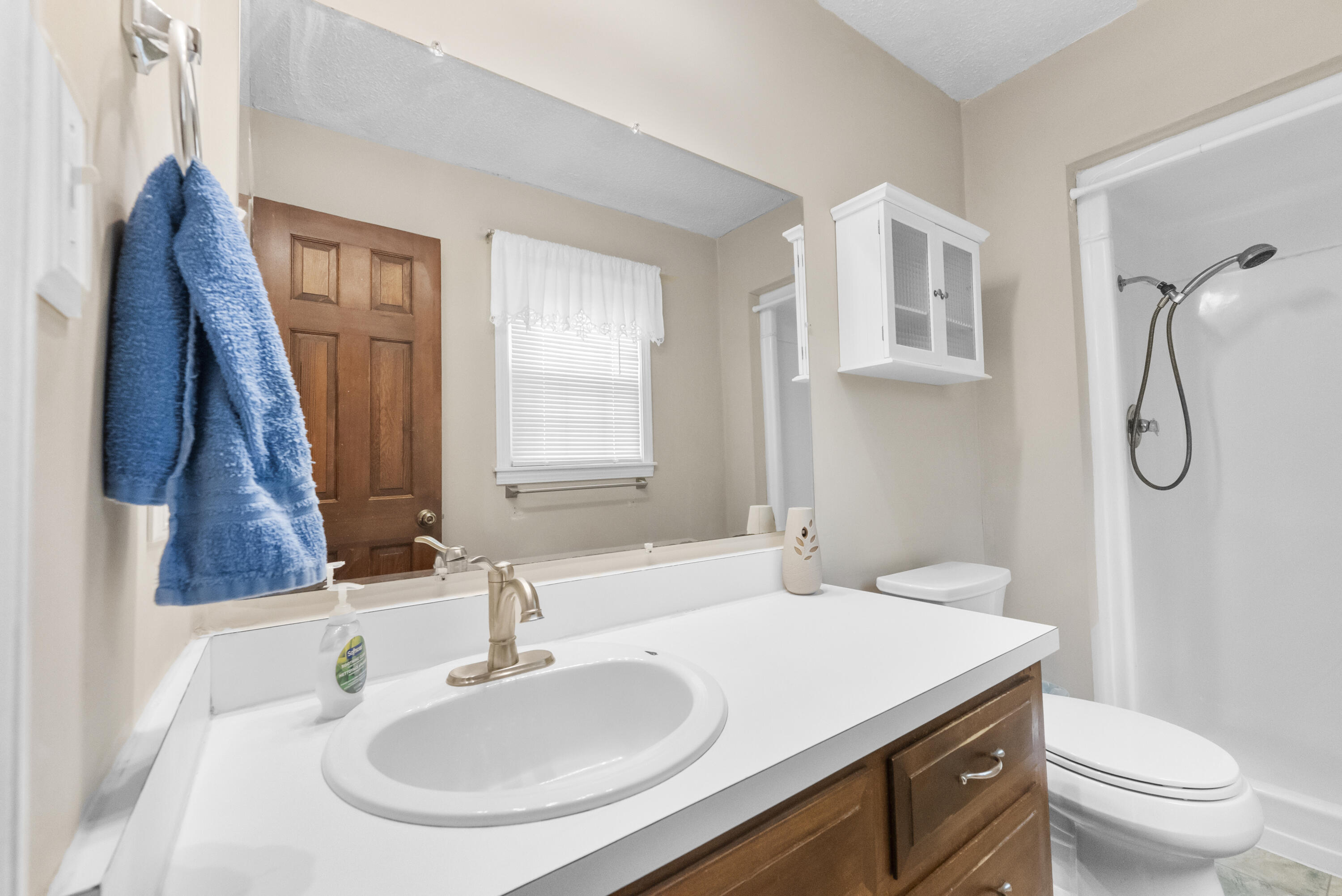 2126 South Wellington Avenue Property Photo 14