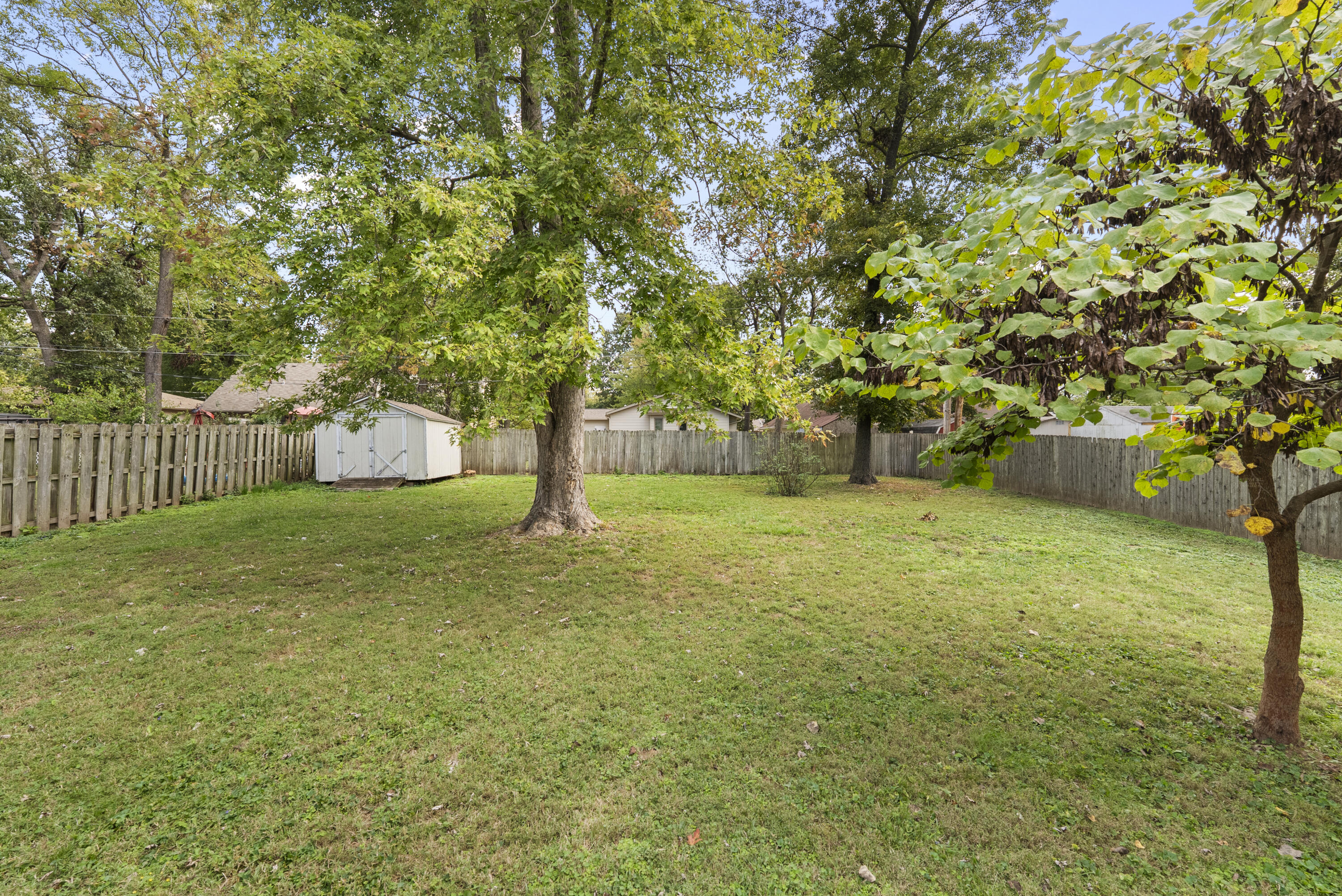 2126 South Wellington Avenue Property Photo 32