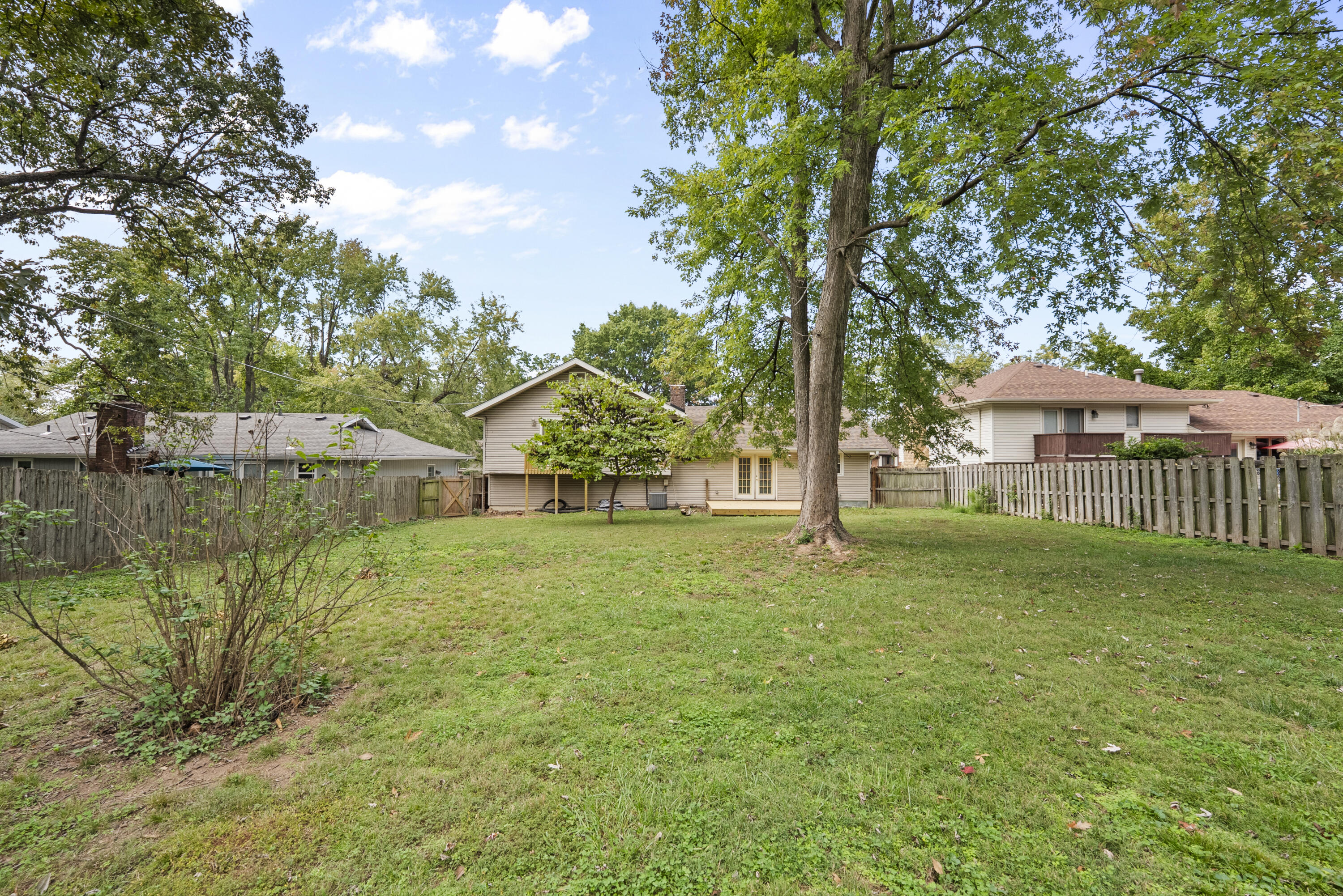 2126 South Wellington Avenue Property Photo 33