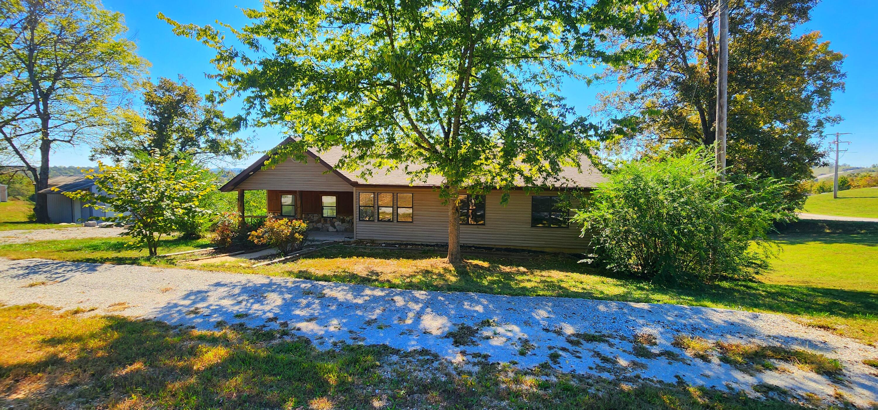 1441 806 Property Photo 1