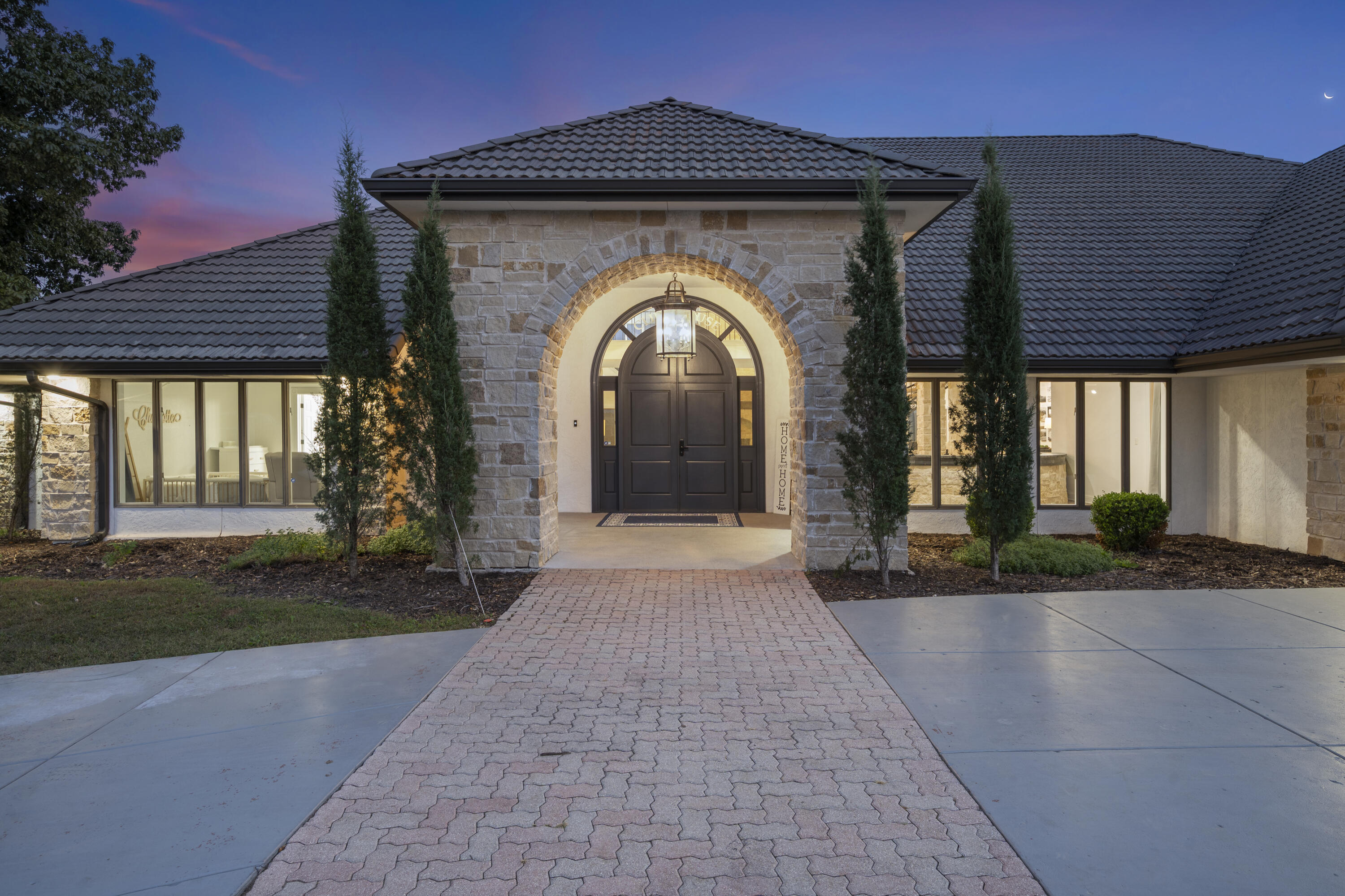 493 Shady Drive Property Photo 7